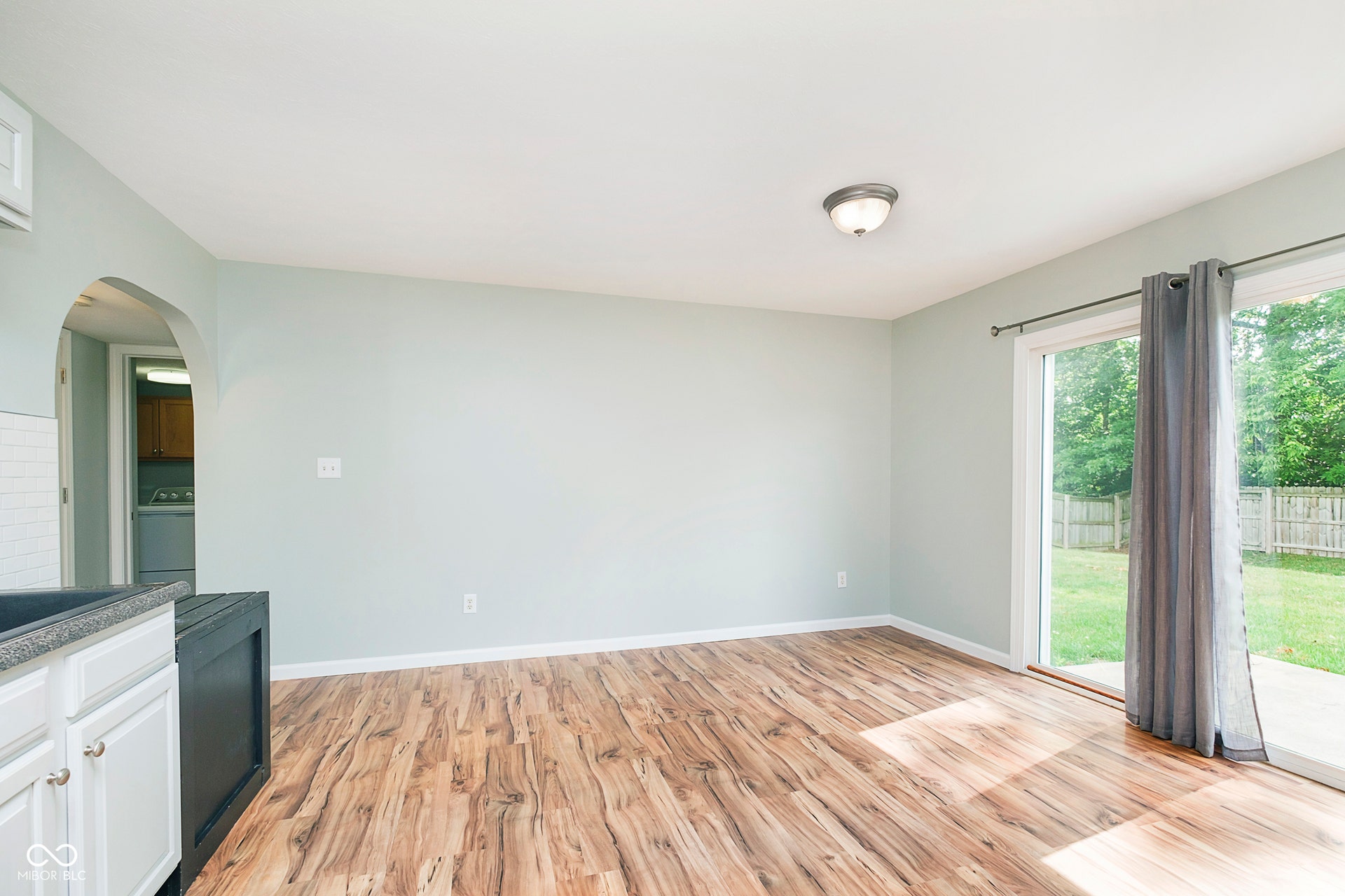 Eat in kitchen overlooking rear yard