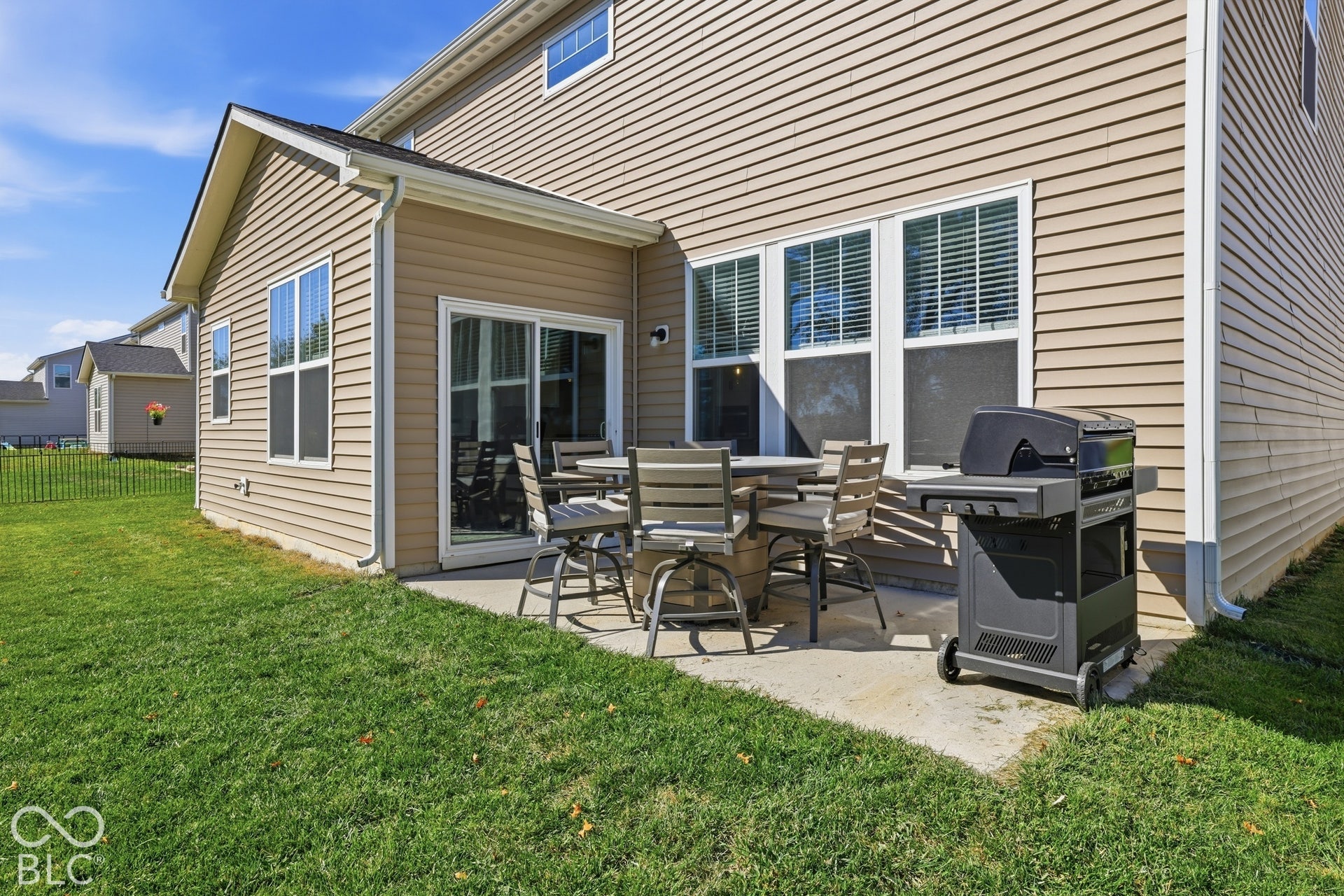 6629 Seabiscuit Road, Whitestown, IN 46075