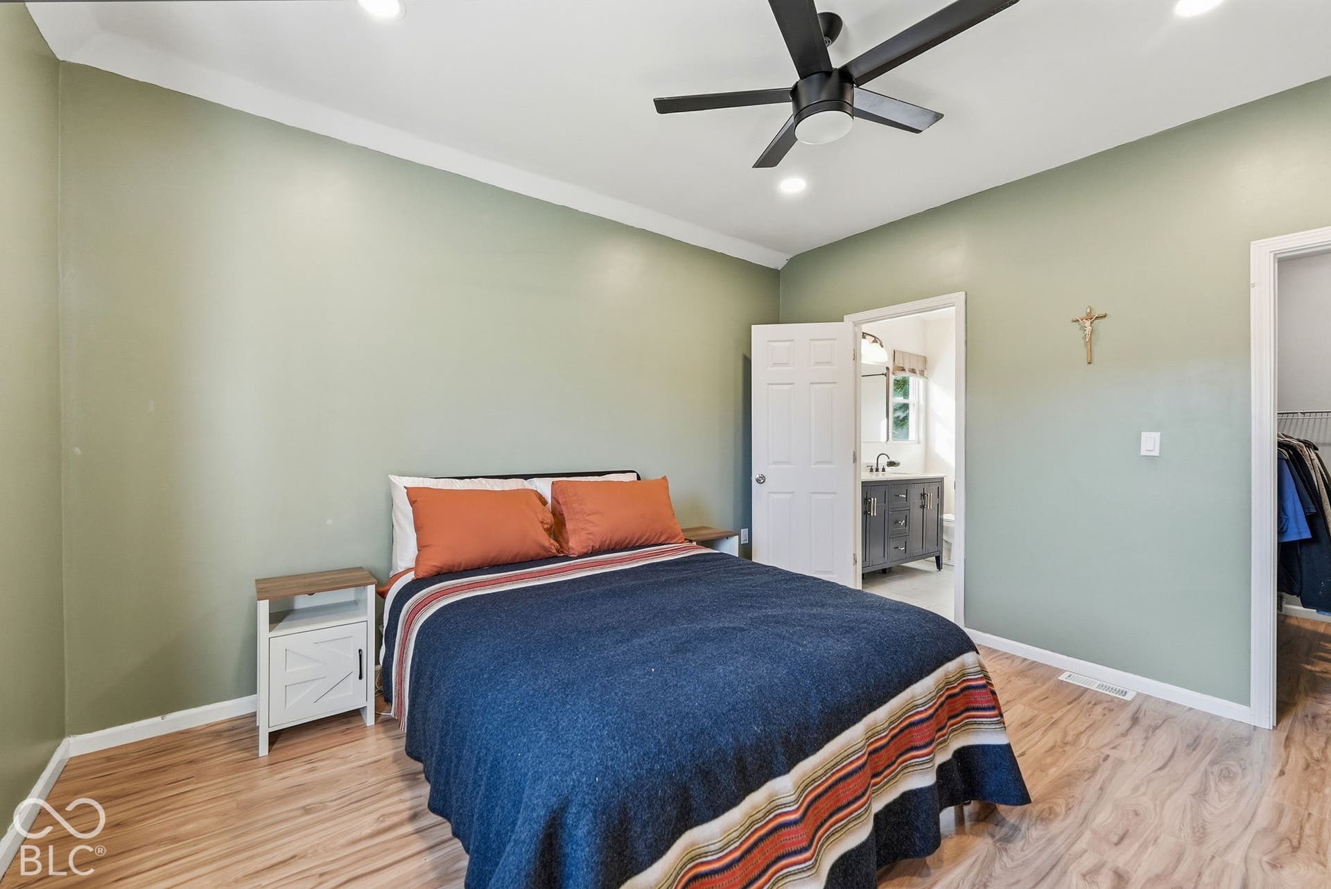 4002 Byram Avenue, Indianapolis, IN 46208