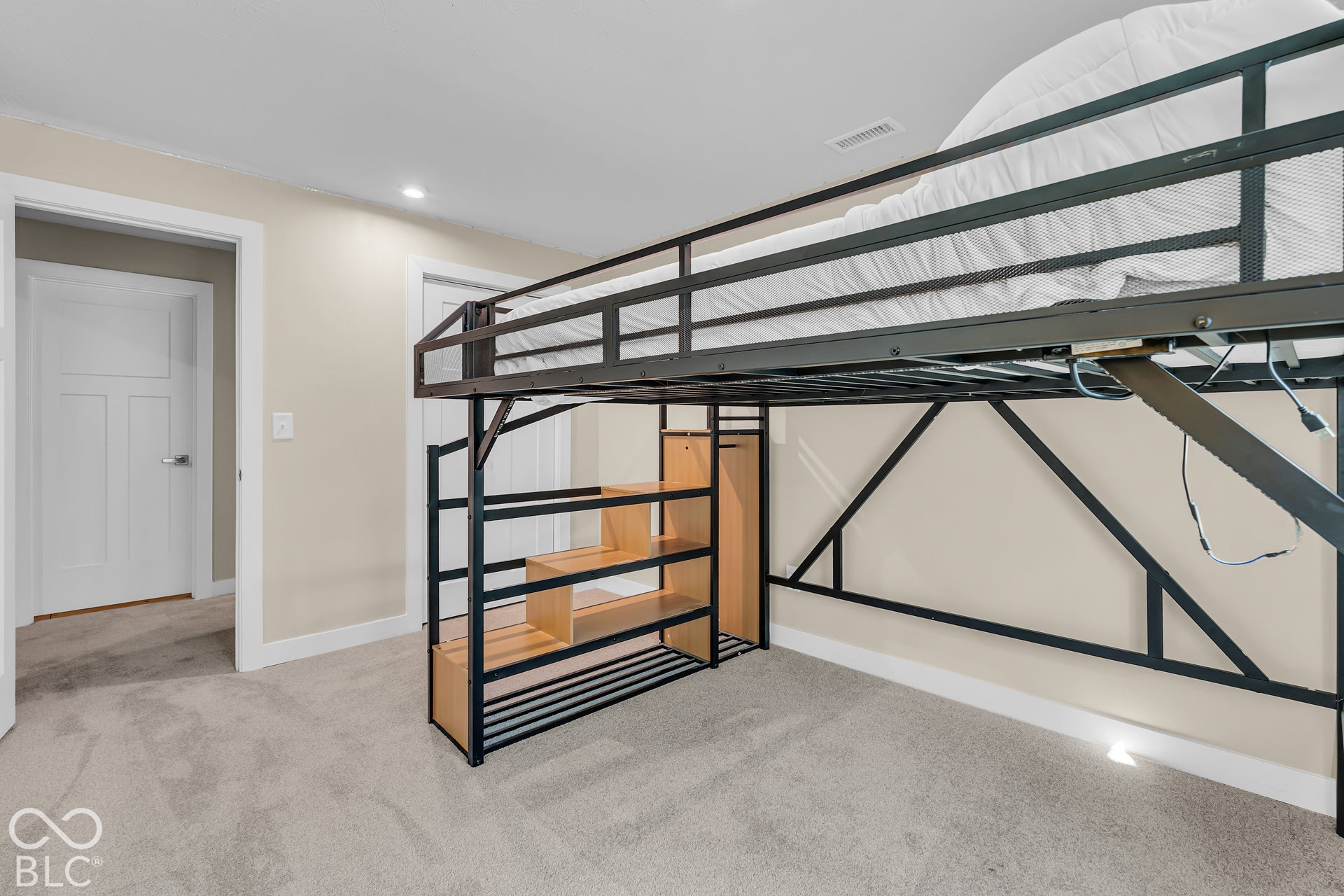 2841 Simsbury Lane, Brownsburg, IN 46112