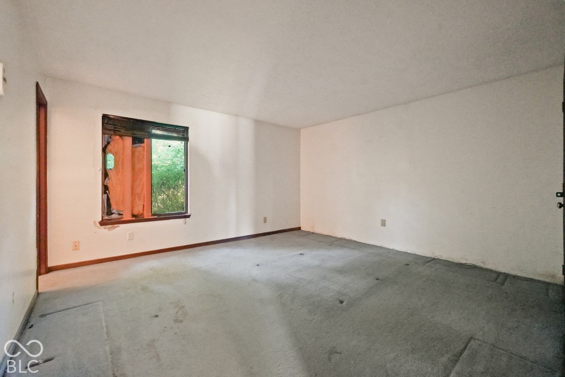 5708 Milhouse Road, Indianapolis, IN 46221