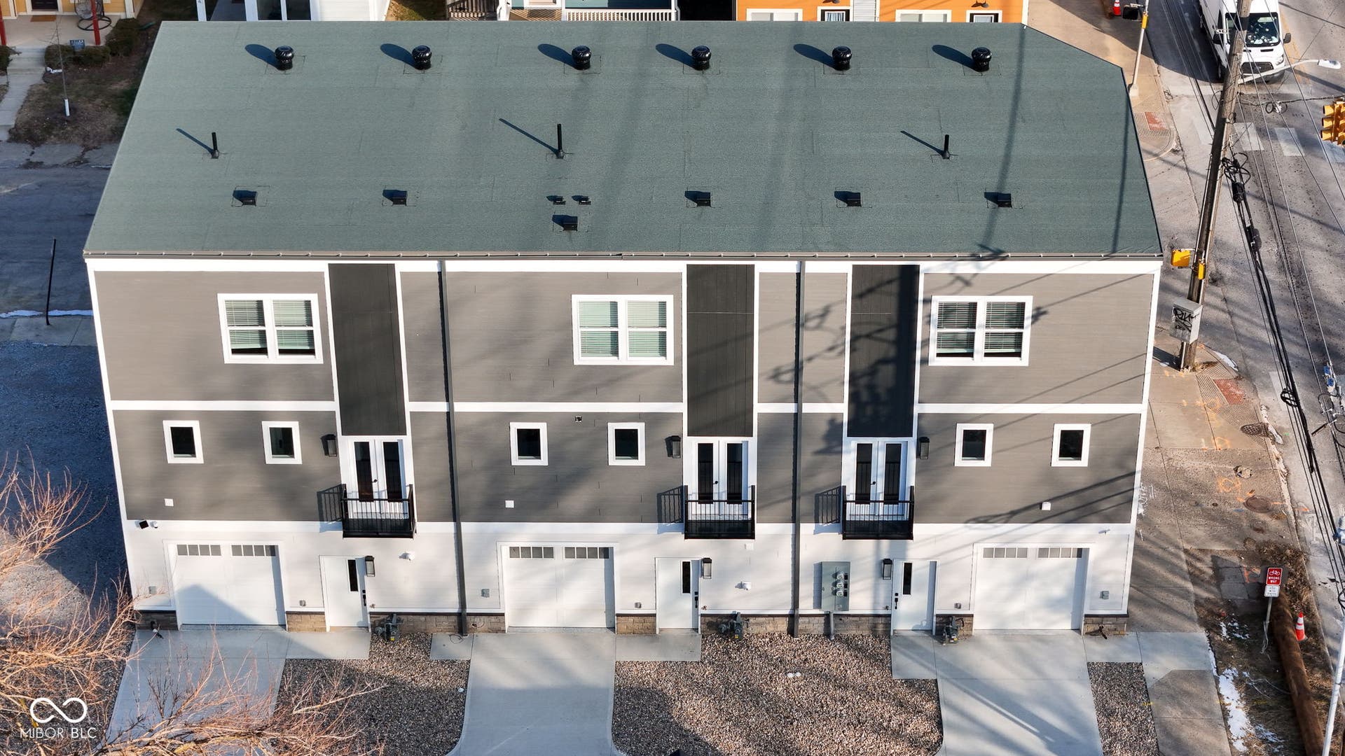 drone / aerial view