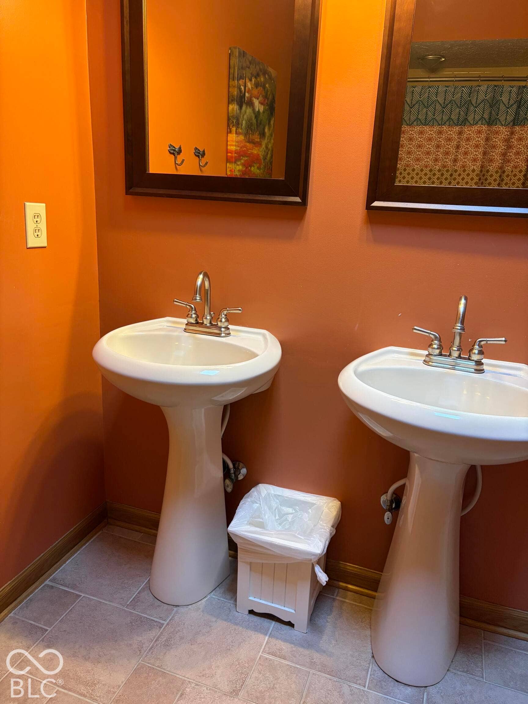 13824 Nansemond Drive, Carmel, IN 46032 13824 Nansemond Drive, Carmel, IN 46032