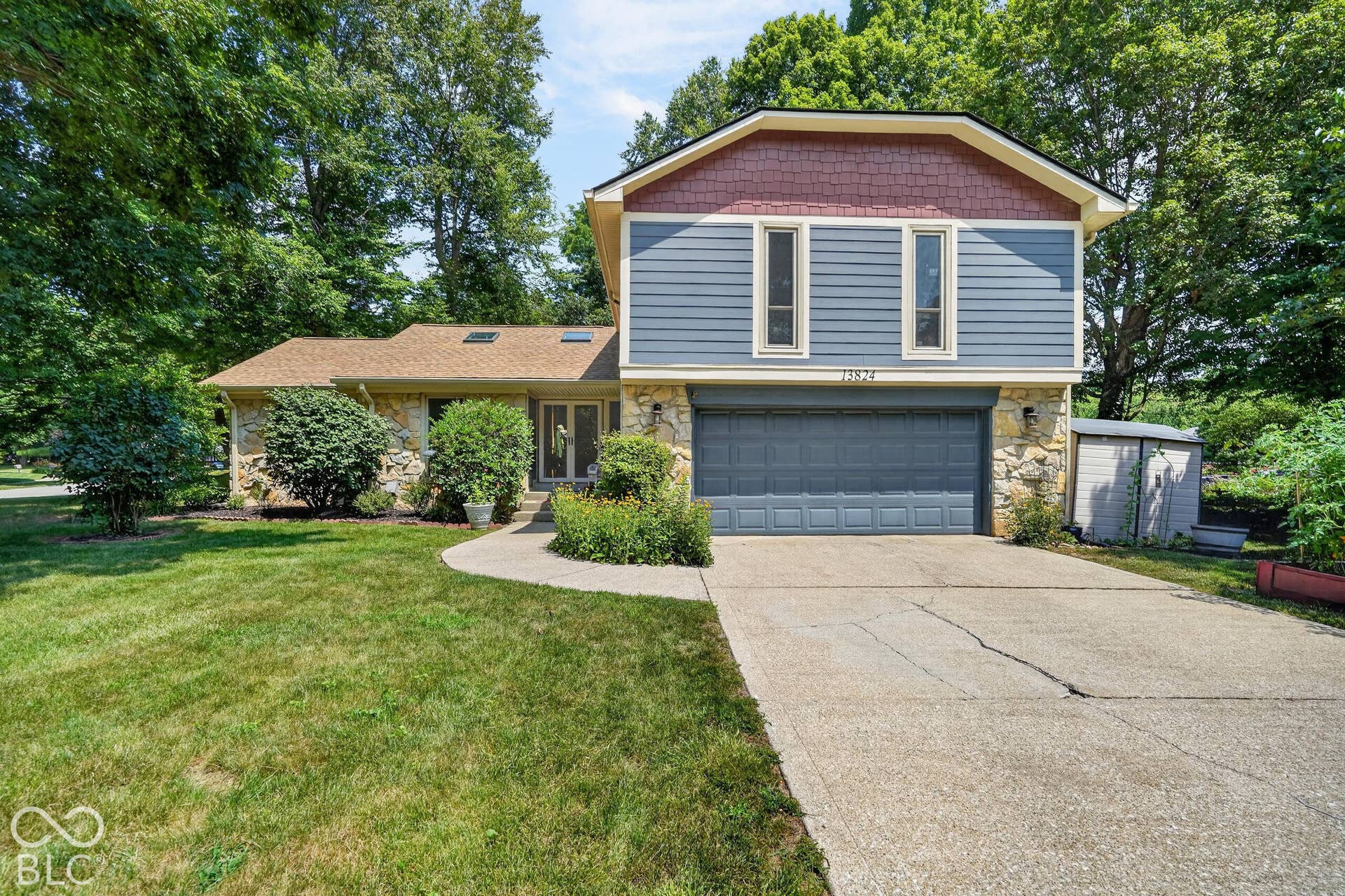 13824 Nansemond Drive, Carmel, IN 46032 13824 Nansemond Drive, Carmel, IN 46032