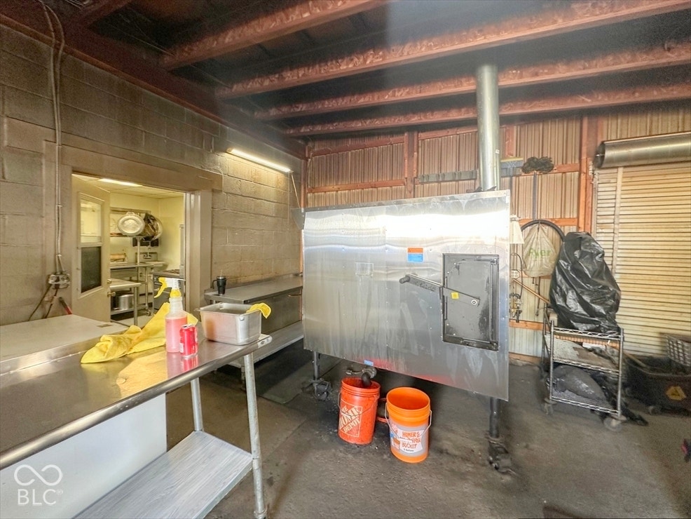 87 S 6th Street, Logansport, IN 46947