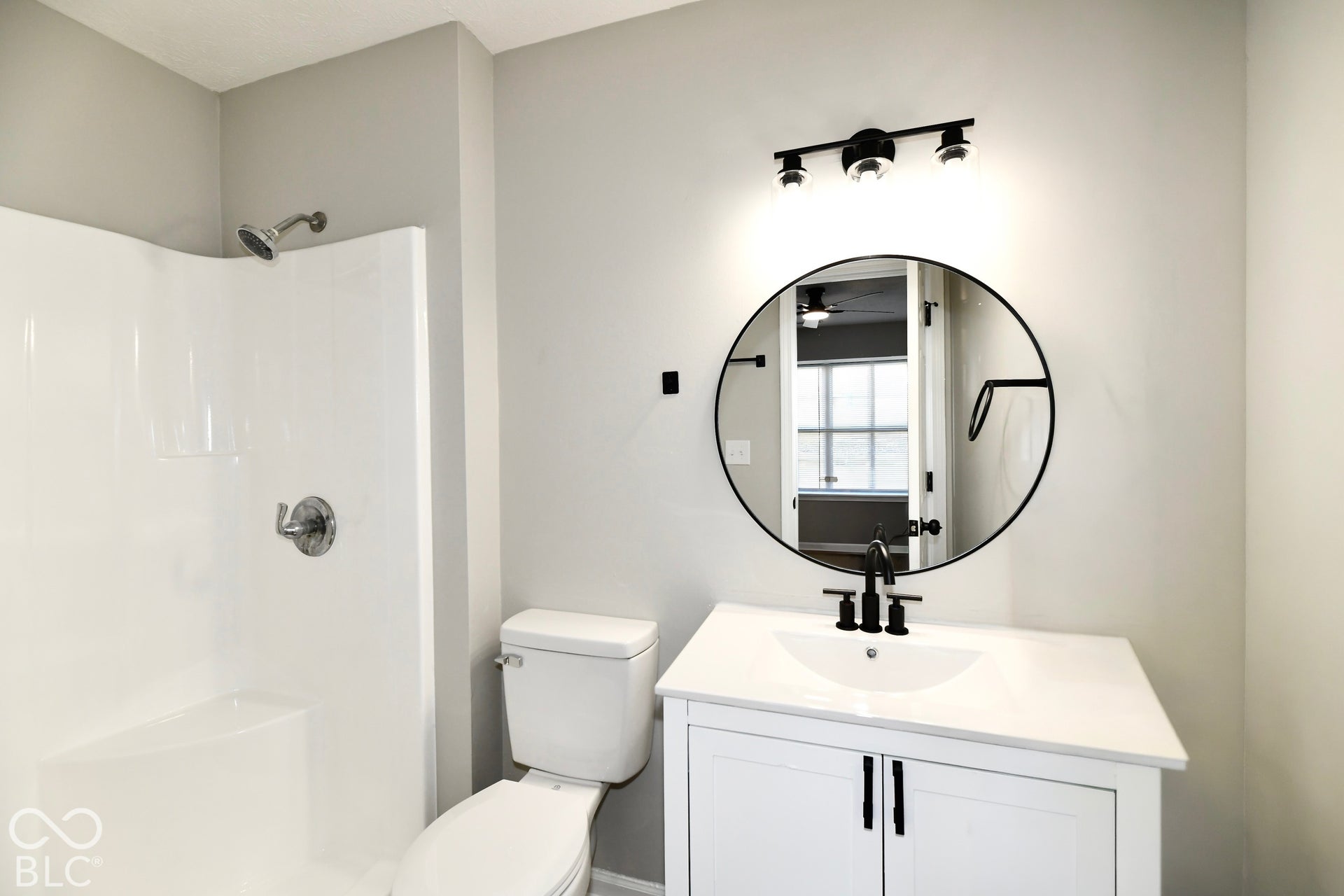 6411 River Run Drive, Indianapolis, IN 46221