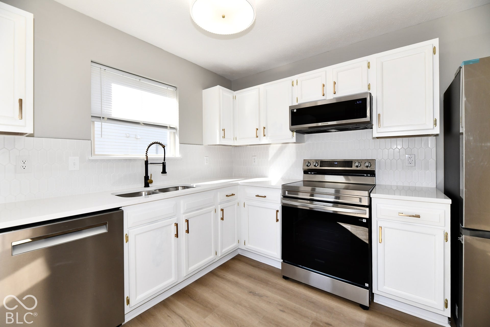 6411 River Run Drive, Indianapolis, IN 46221