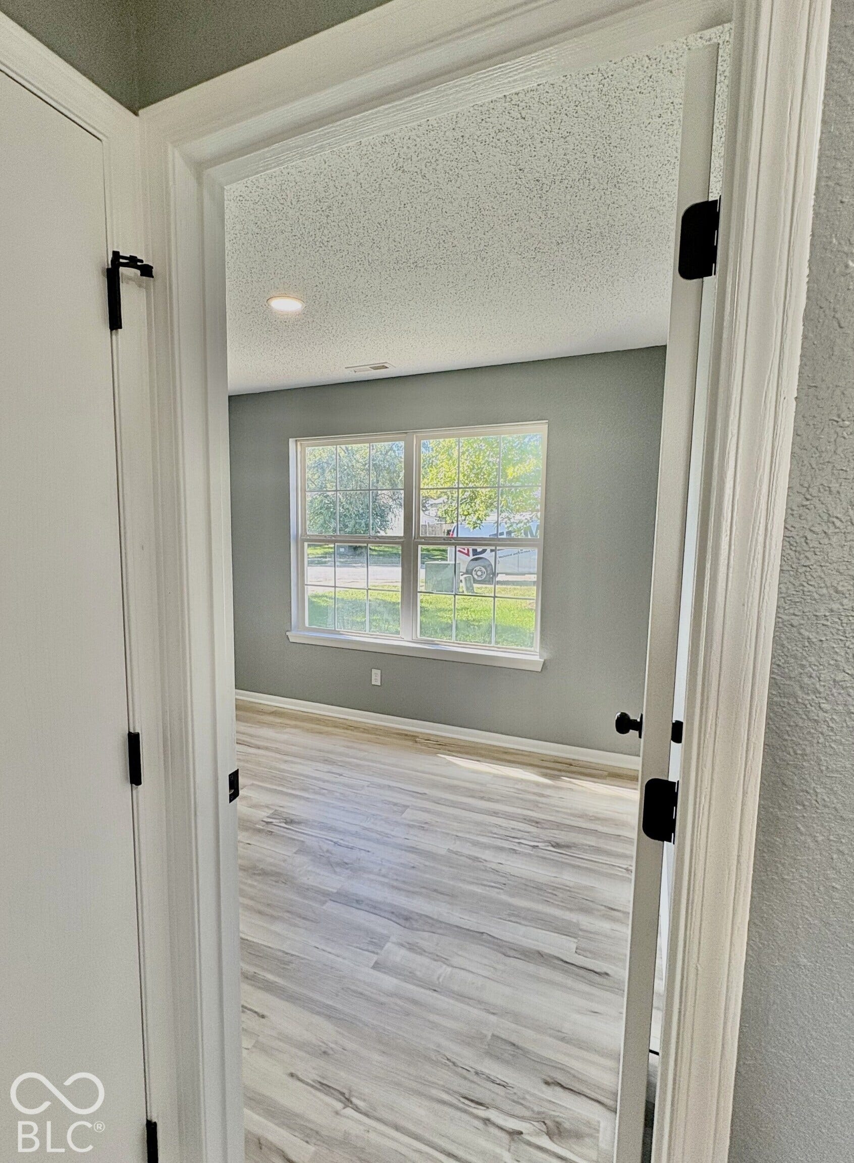 6119 Rocky River, Indianapolis, IN 46221 6119 Rocky River, Indianapolis, IN 46221