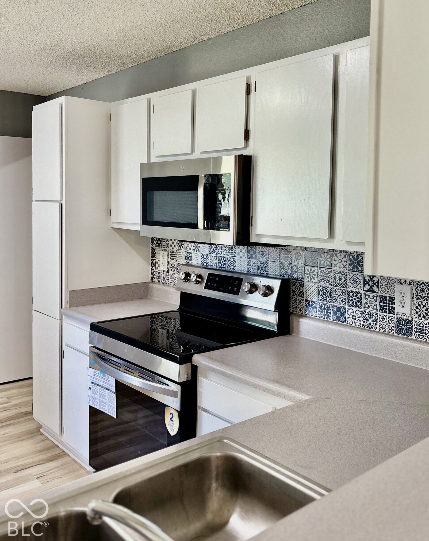 6119 Rocky River, Indianapolis, IN 46221 6119 Rocky River, Indianapolis, IN 46221