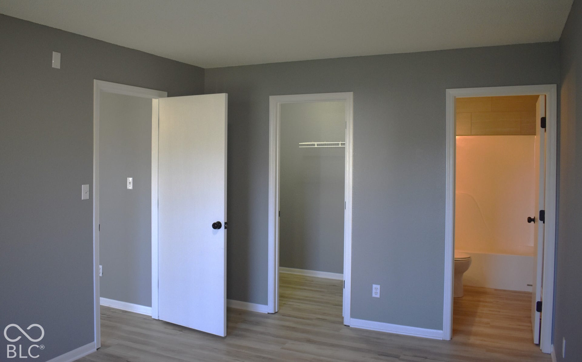6119 Rocky River, Indianapolis, IN 46221 Bedroom