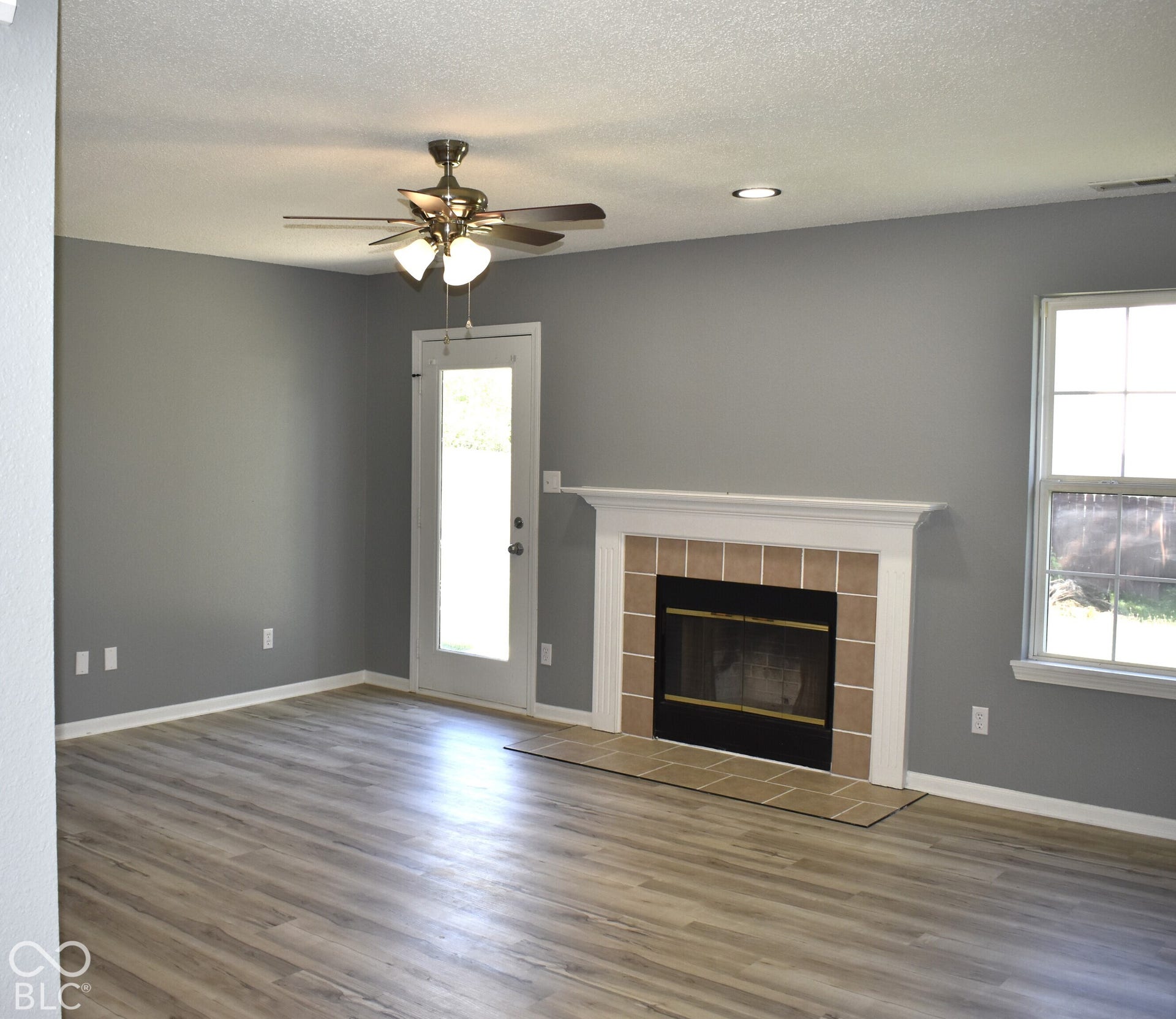 6119 Rocky River, Indianapolis, IN 46221 Living Room