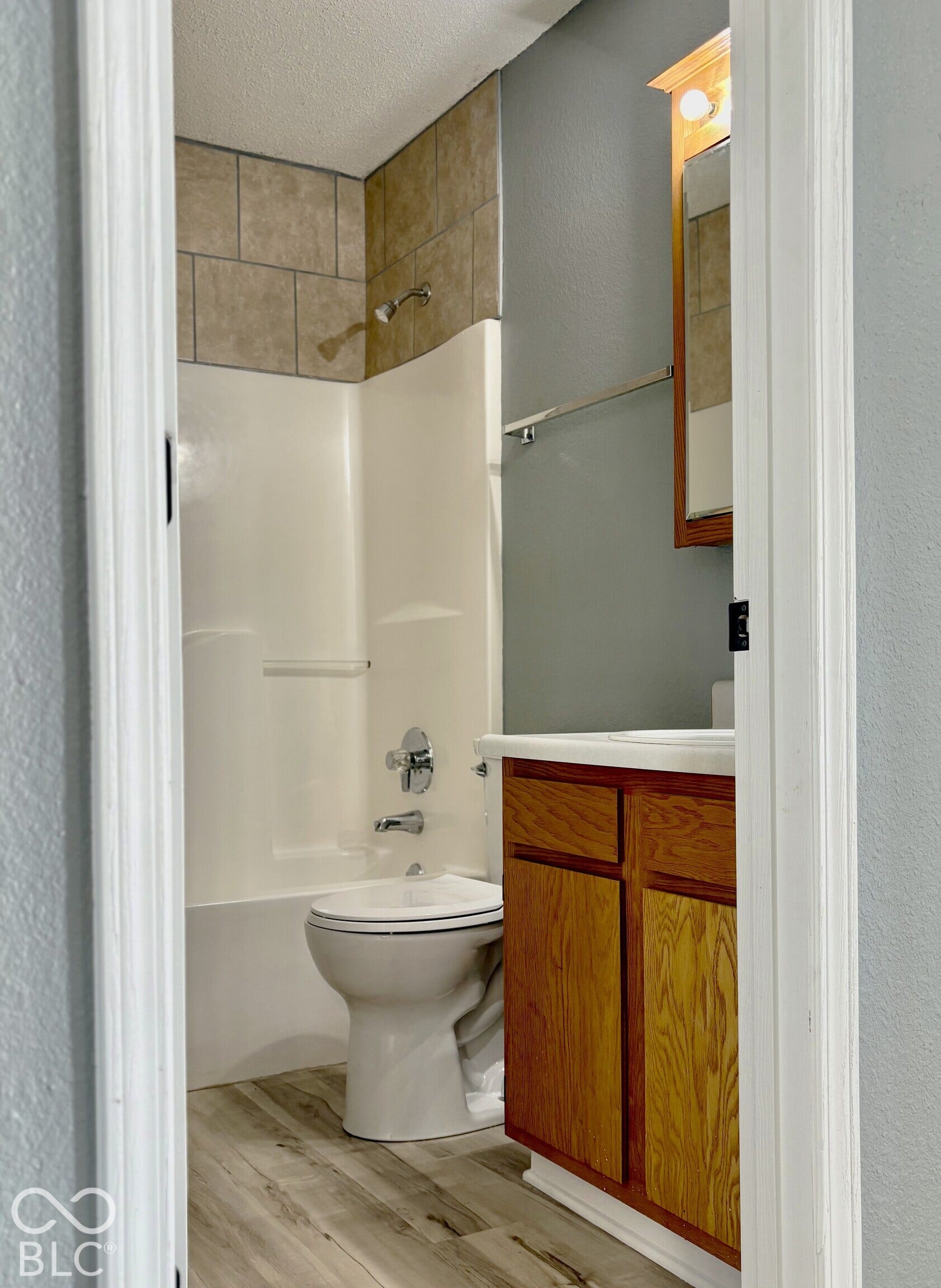 6119 Rocky River, Indianapolis, IN 46221 6119 Rocky River, Indianapolis, IN 46221