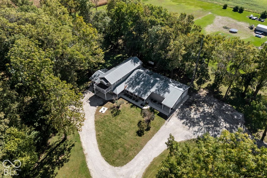 Property photo for 3219 N 1100 W, Kempton, IN