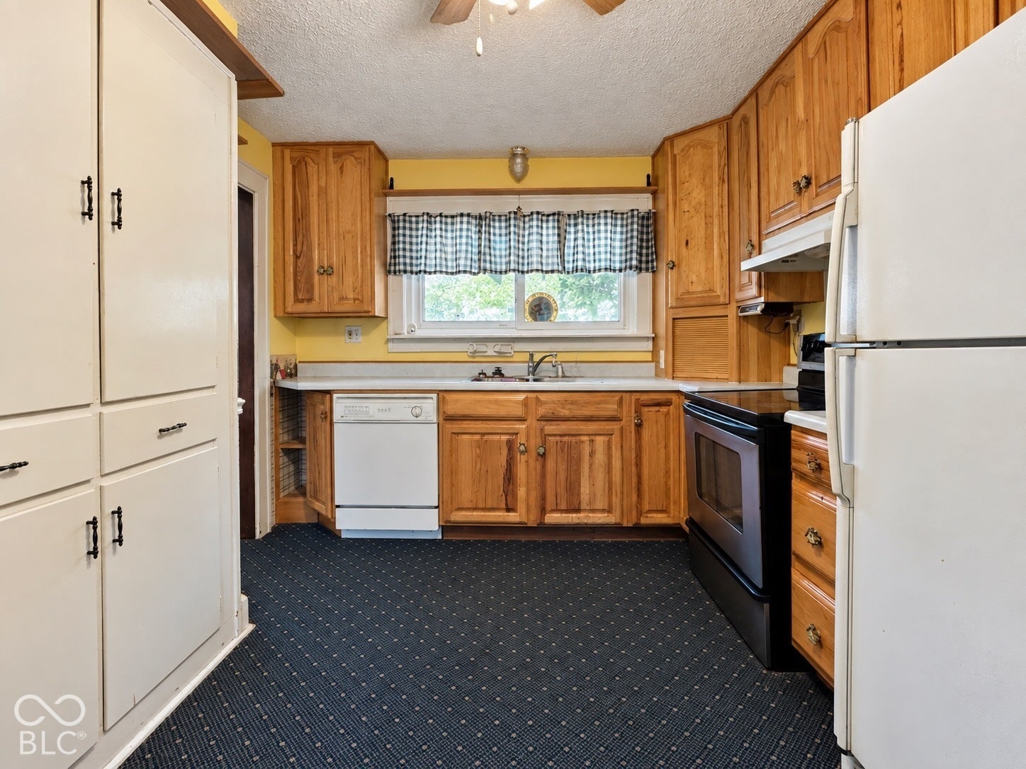 559 S Sycamore Street, Martinsville, IN 46151