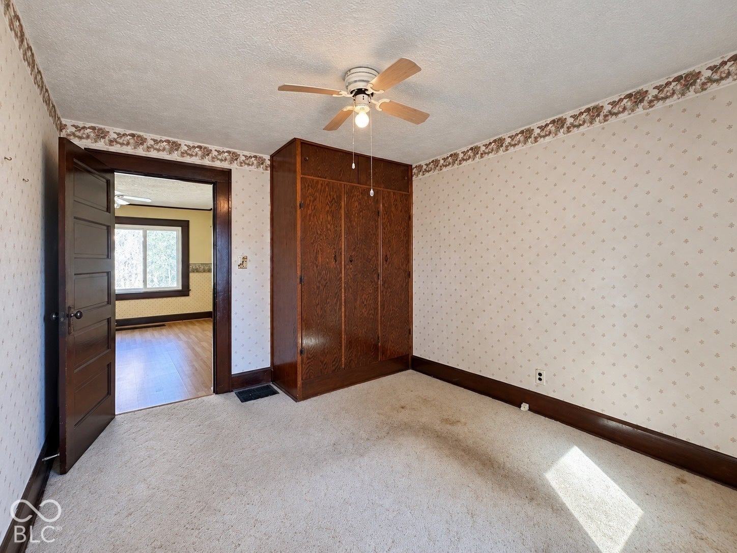 559 S Sycamore Street, Martinsville, IN 46151