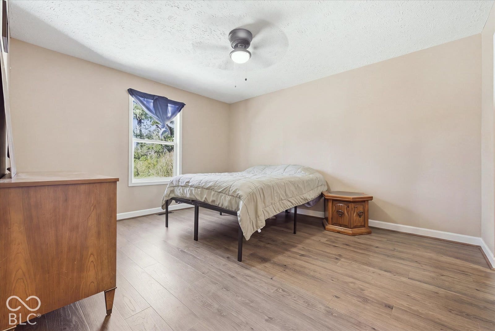Virtually Altered - Spacious bedroom with ensuite