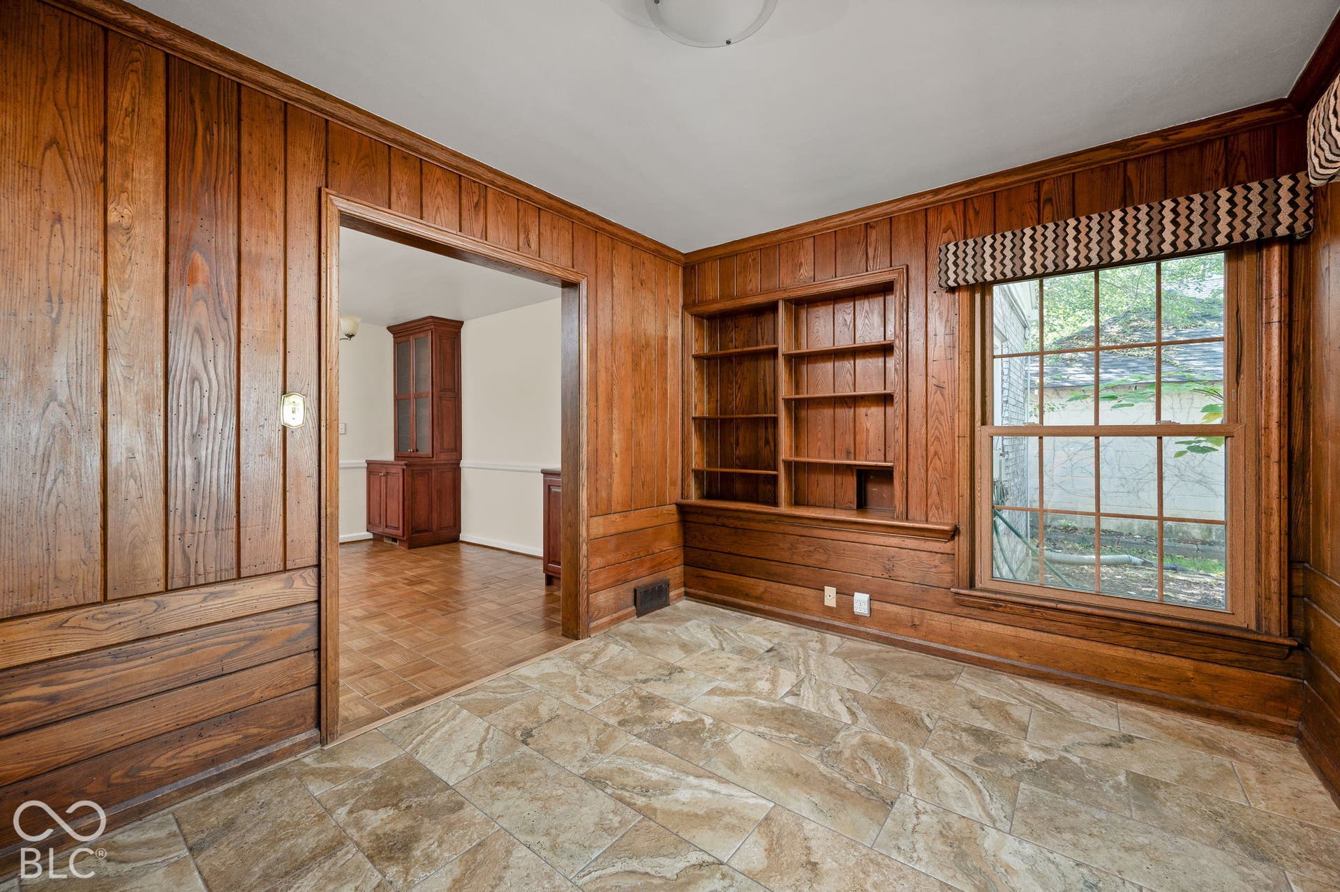 718 Northview Avenue, Indianapolis, IN 46220 Den