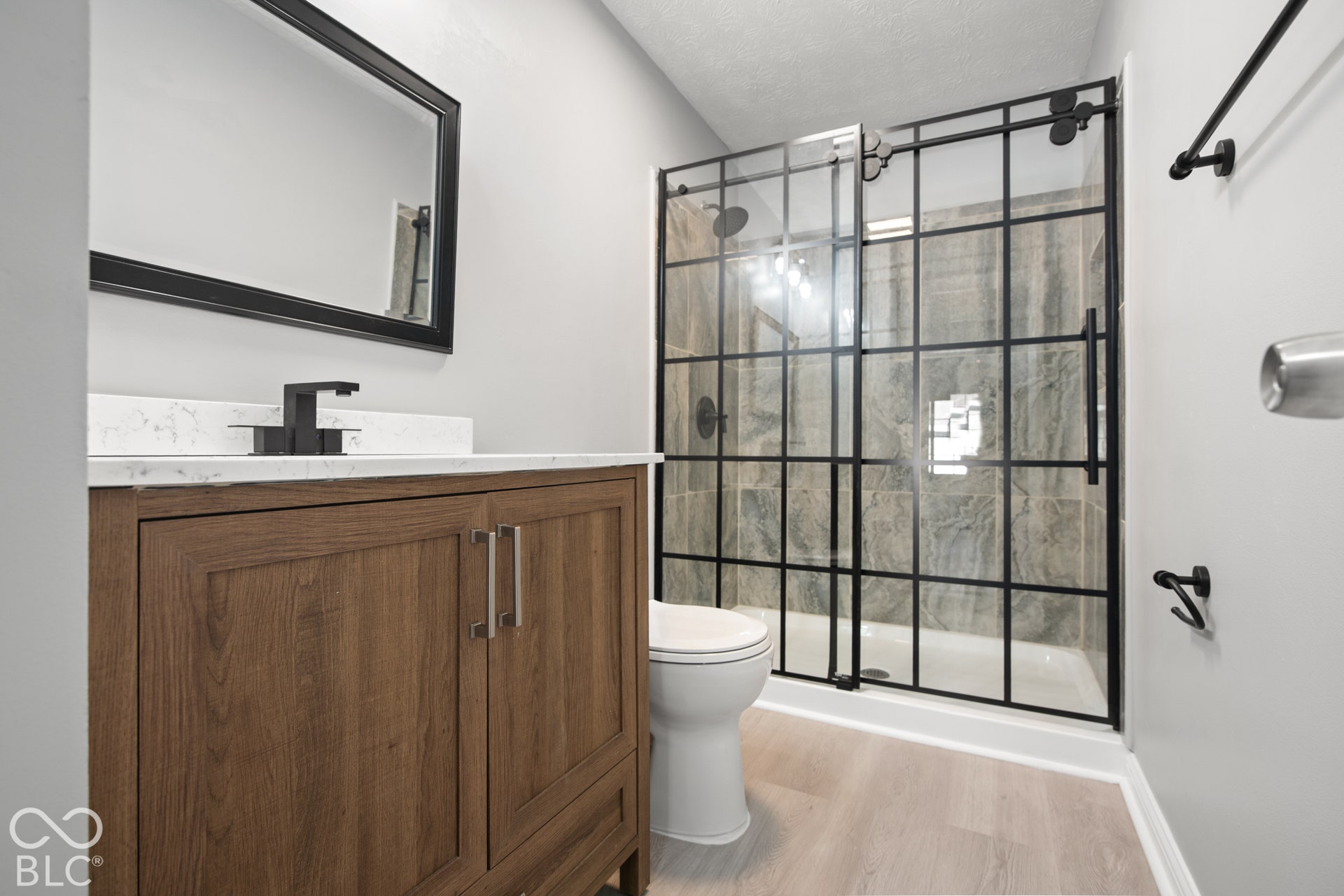 5807 Timber Lake Way, Indianapolis, IN 46237