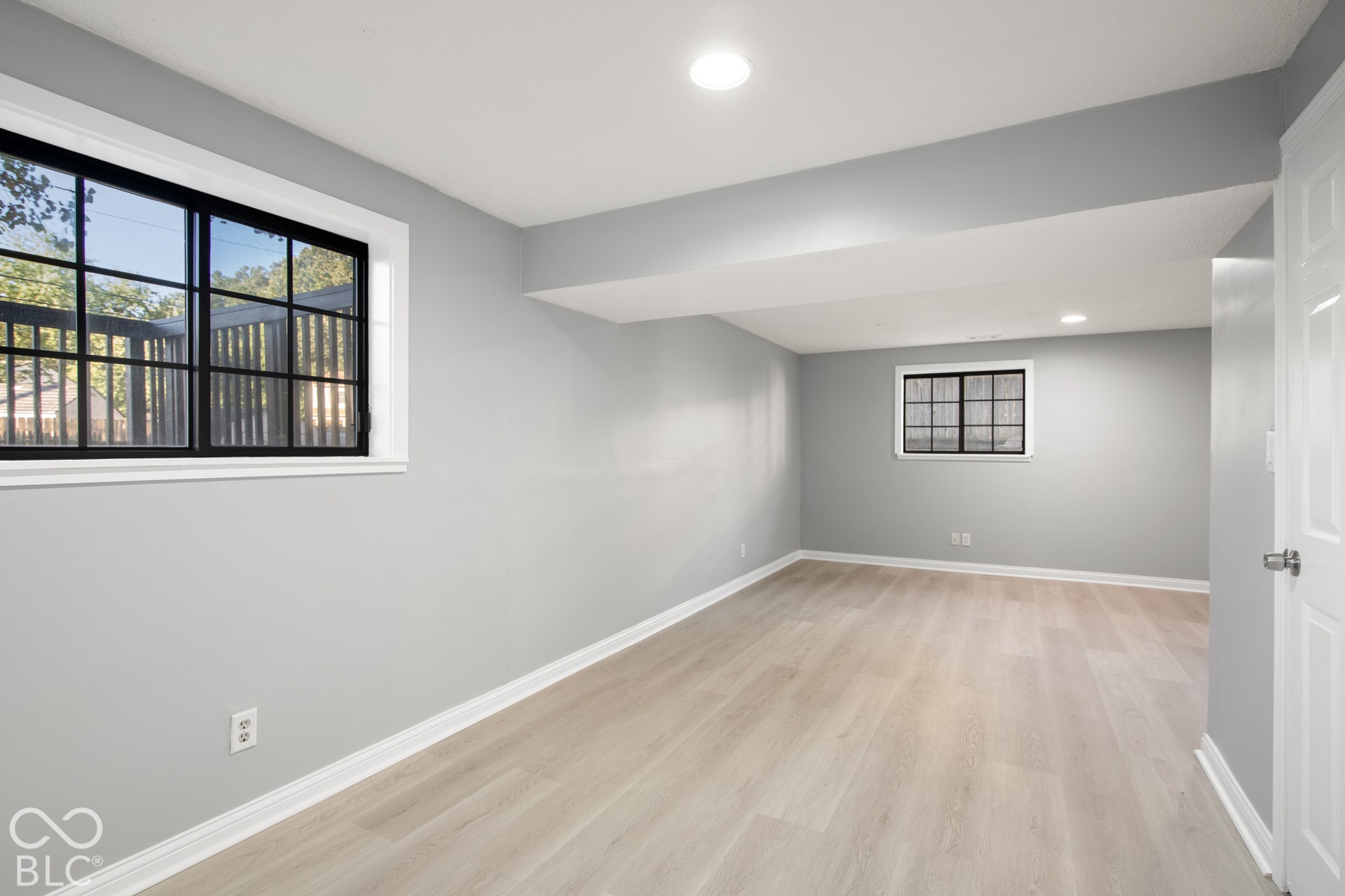 5807 Timber Lake Way, Indianapolis, IN 46237