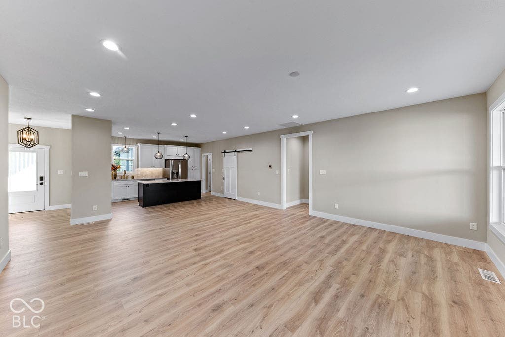 9036 E Gayle Drive, Morgantown, IN 46160