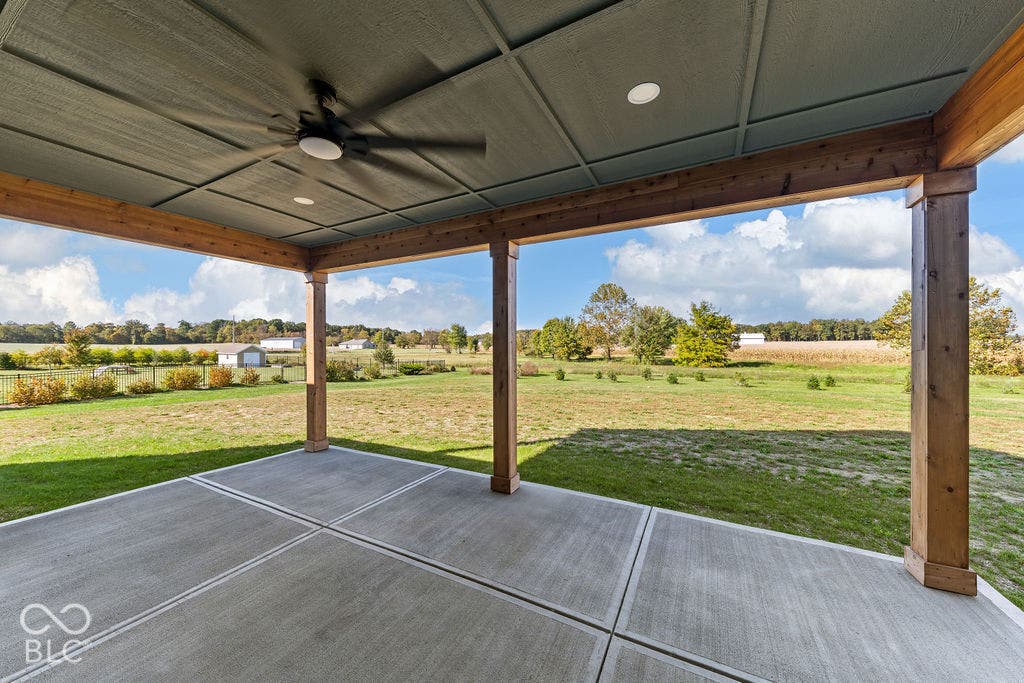 9036 E Gayle Drive, Morgantown, IN 46160