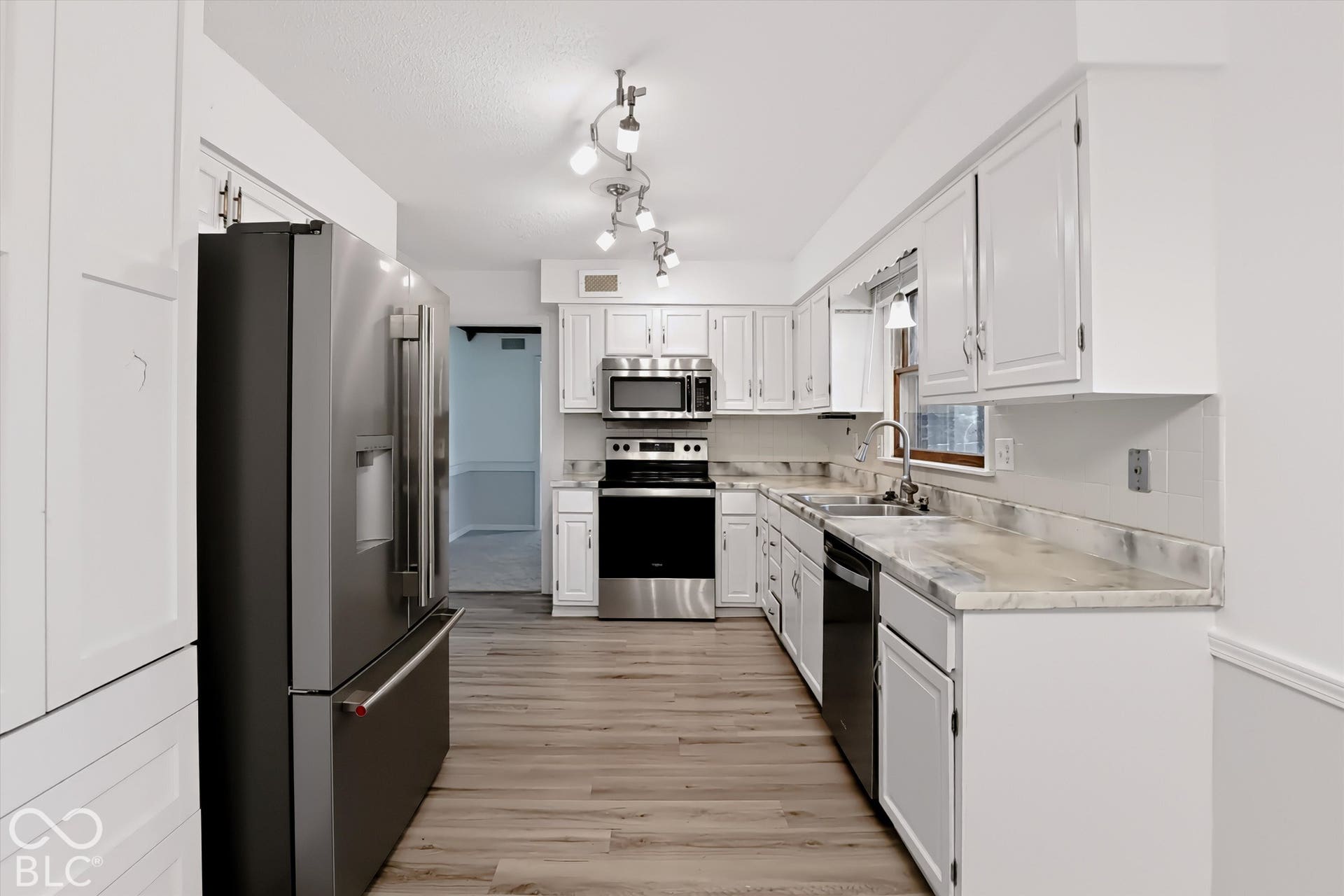 7357 Avalon Trail Road, Indianapolis, IN 46250