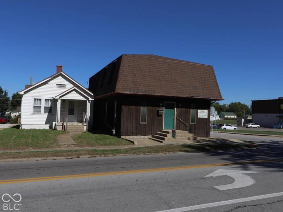 Property photo for 812 E Market Street, Crawfordsville, IN