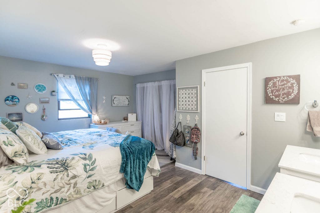 729 Balroyal Court, Indianapolis, IN 46234