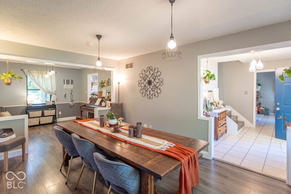 729 Balroyal Court, Indianapolis, IN 46234