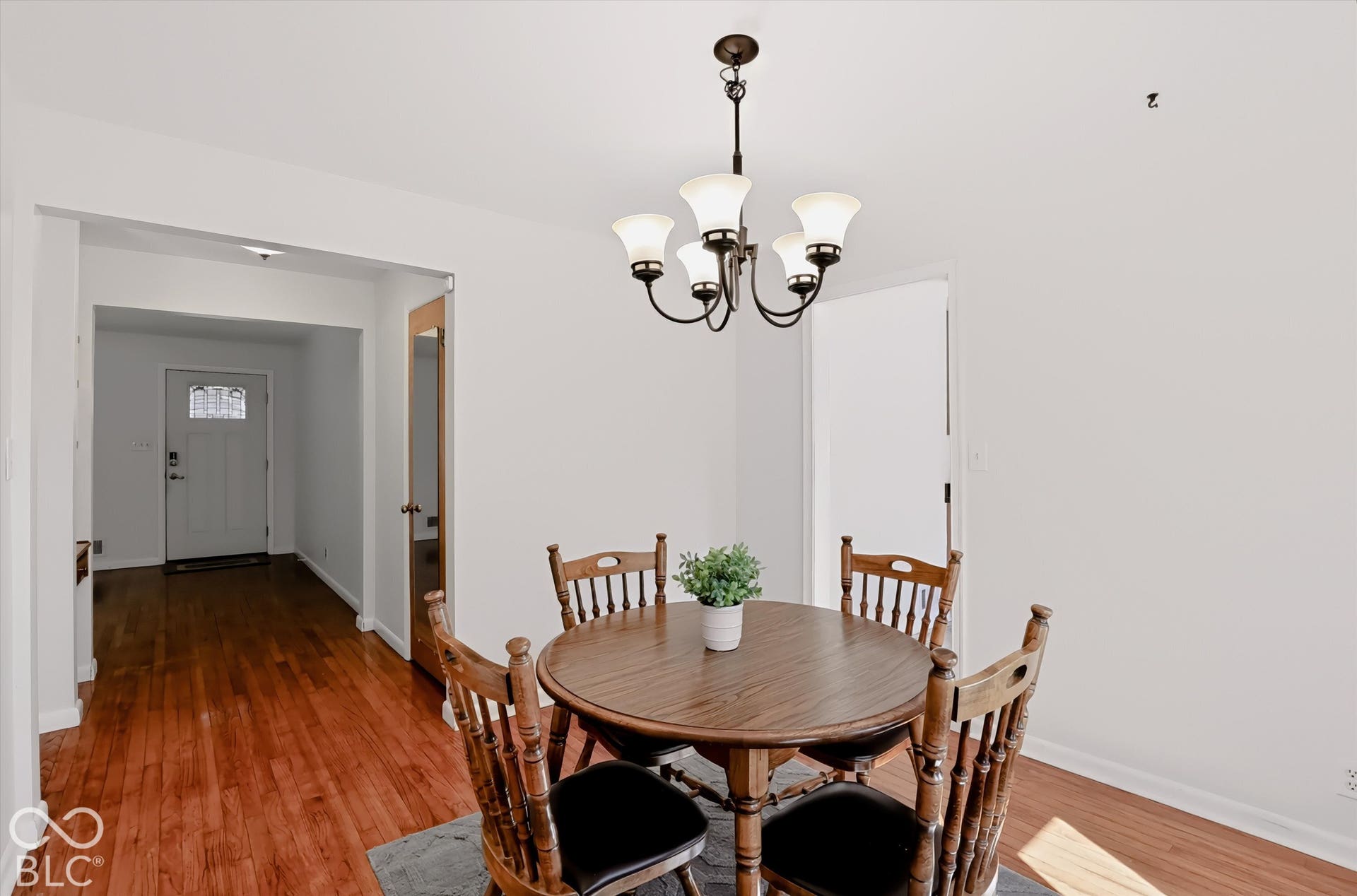 2015 W 46th Street, Indianapolis, IN 46228