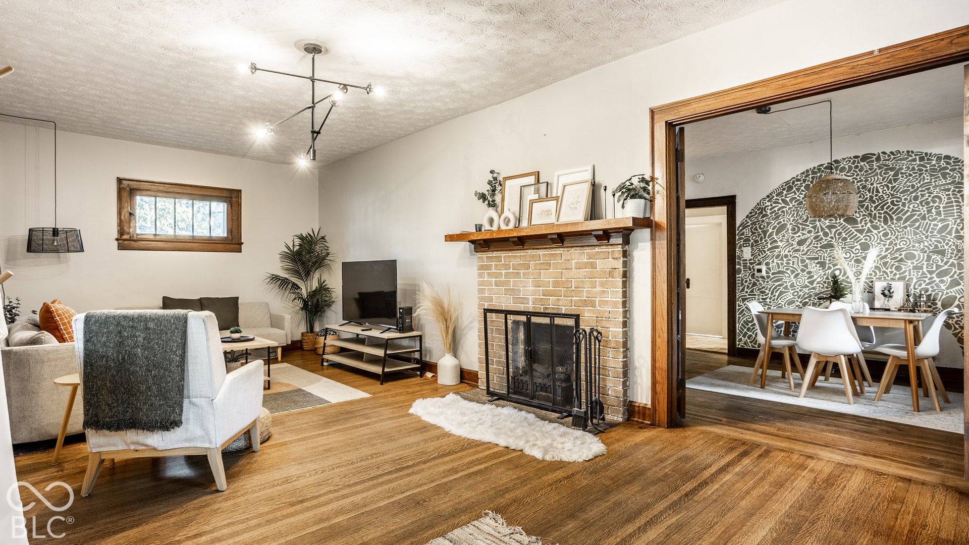 6035 Guilford Avenue, Indianapolis, IN 46220