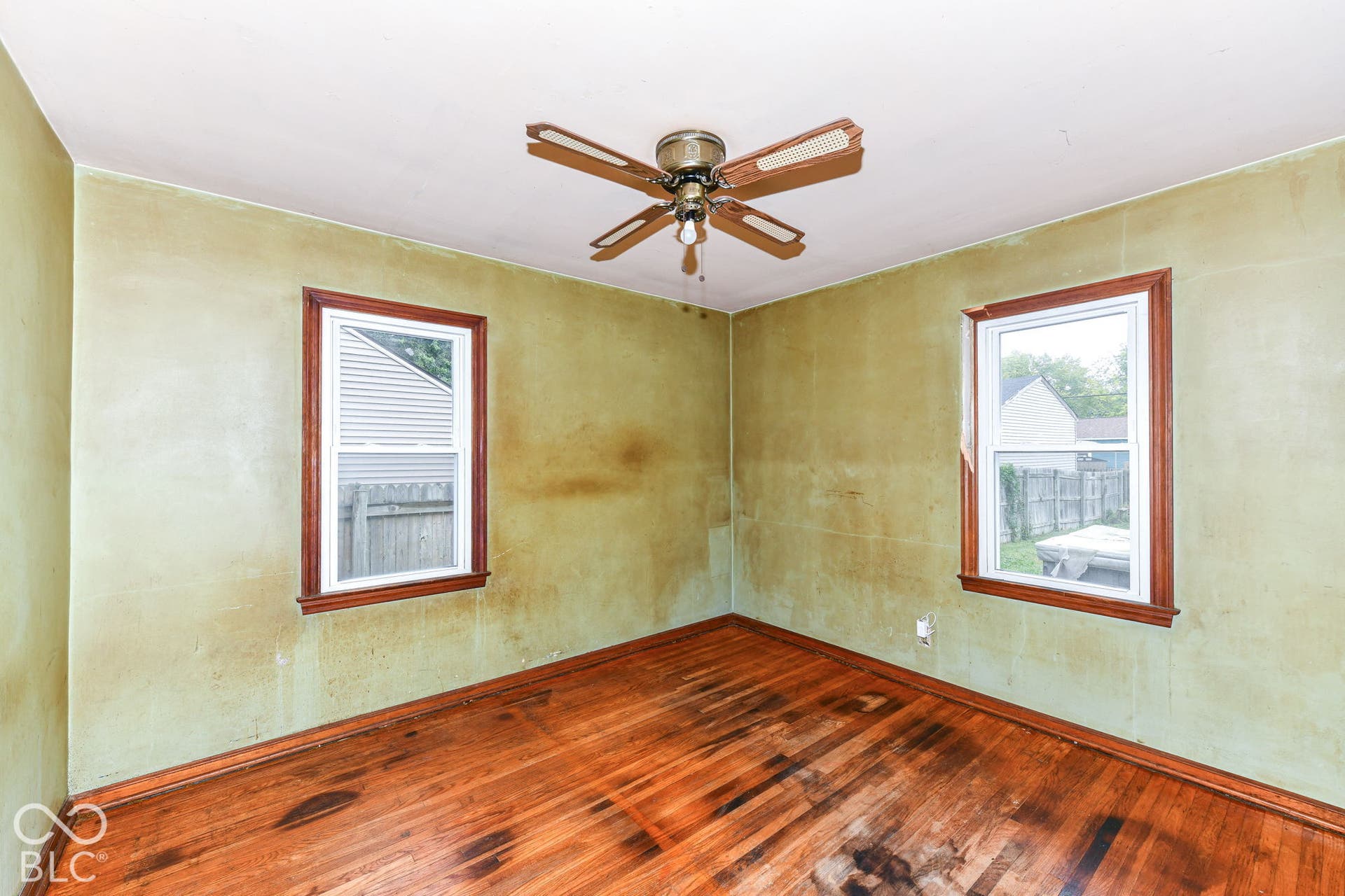 1917 N Riley Avenue, Indianapolis, IN 46218