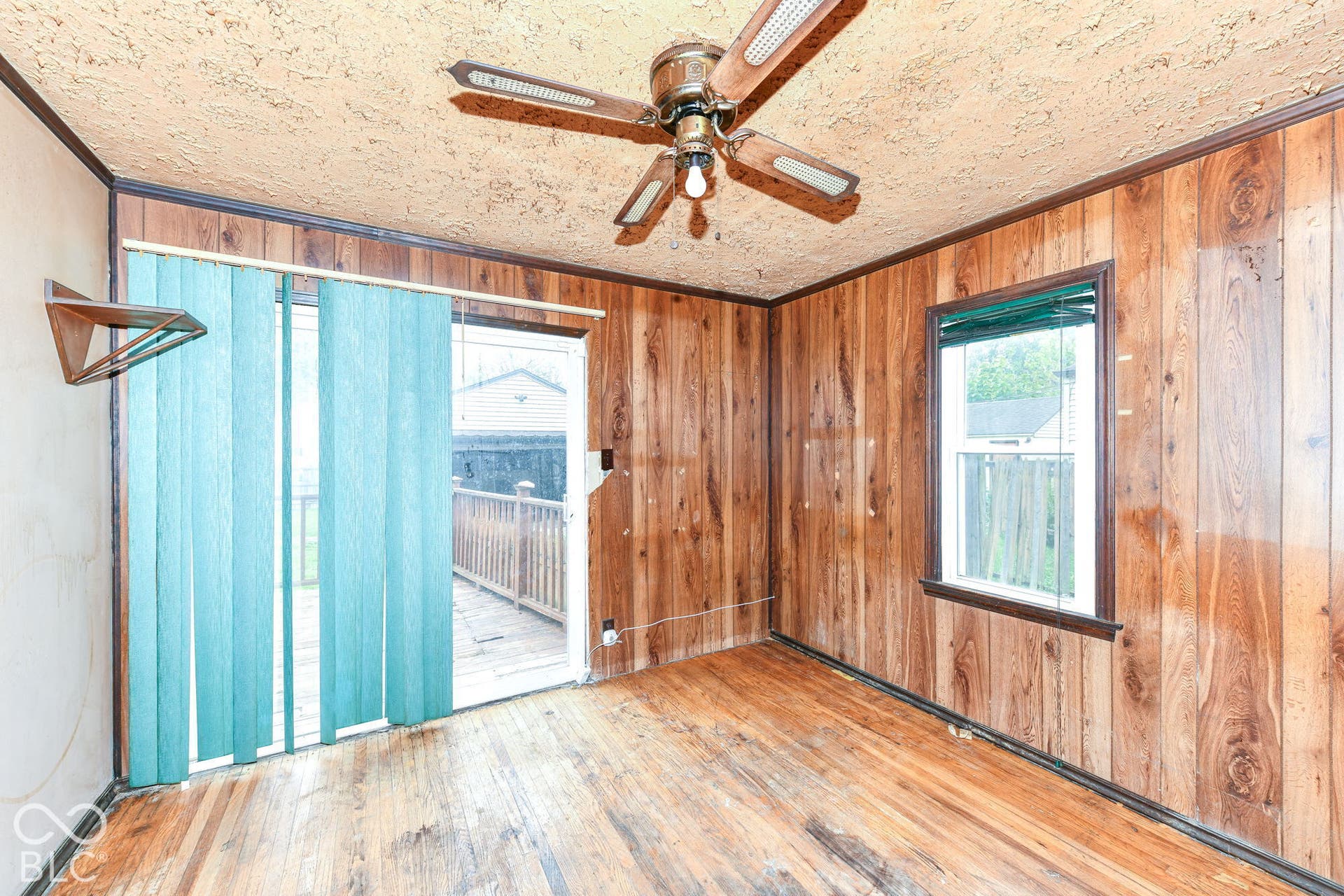 1917 N Riley Avenue, Indianapolis, IN 46218
