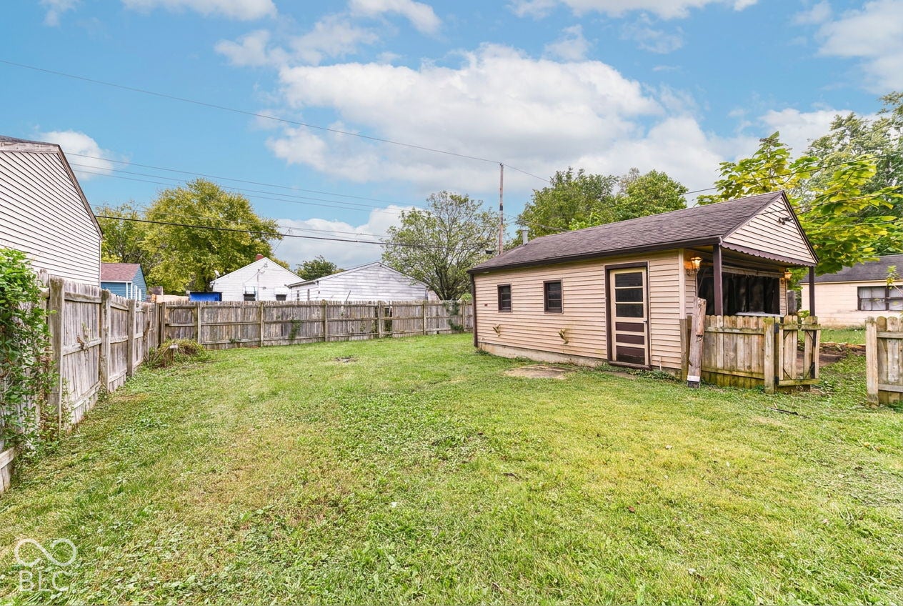 1917 N Riley Avenue, Indianapolis, IN 46218