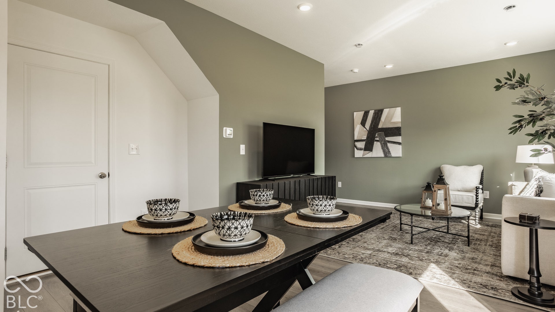 Model home of plan to be built. Finishes and features may vary.
