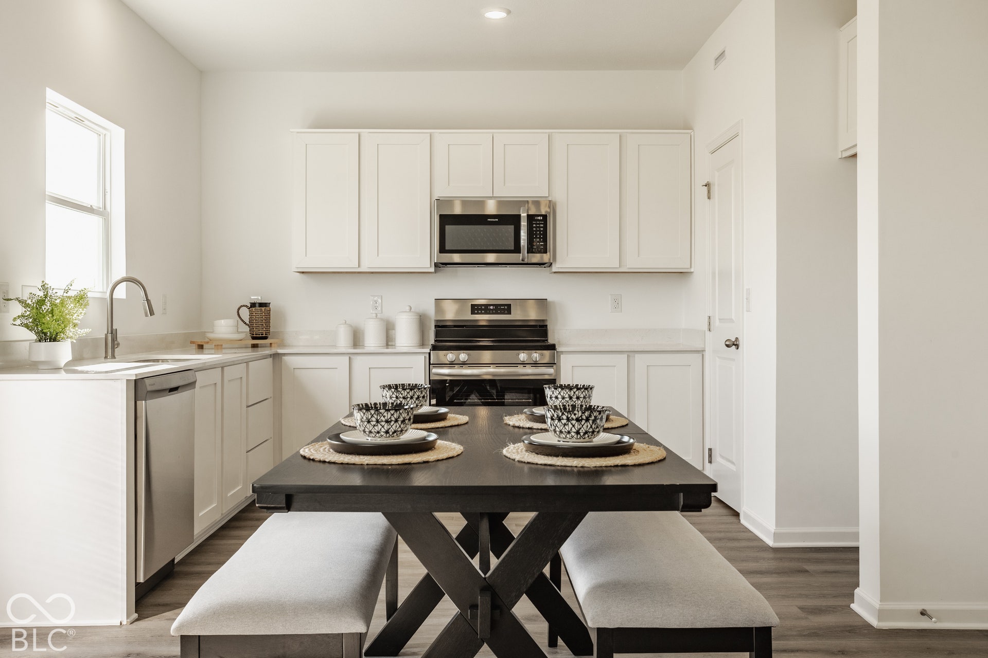 Model home of plan to be built. Finishes and features may vary.
