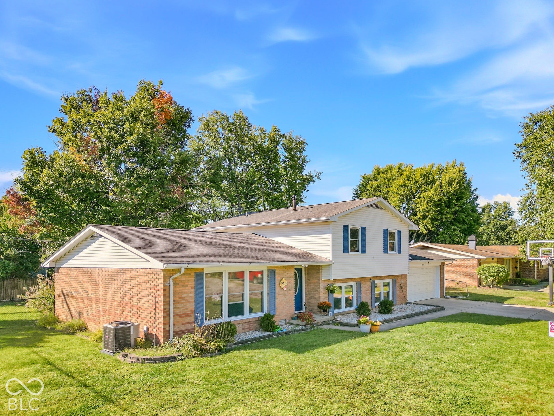 2810 Jordan Drive, Columbus, IN 47203