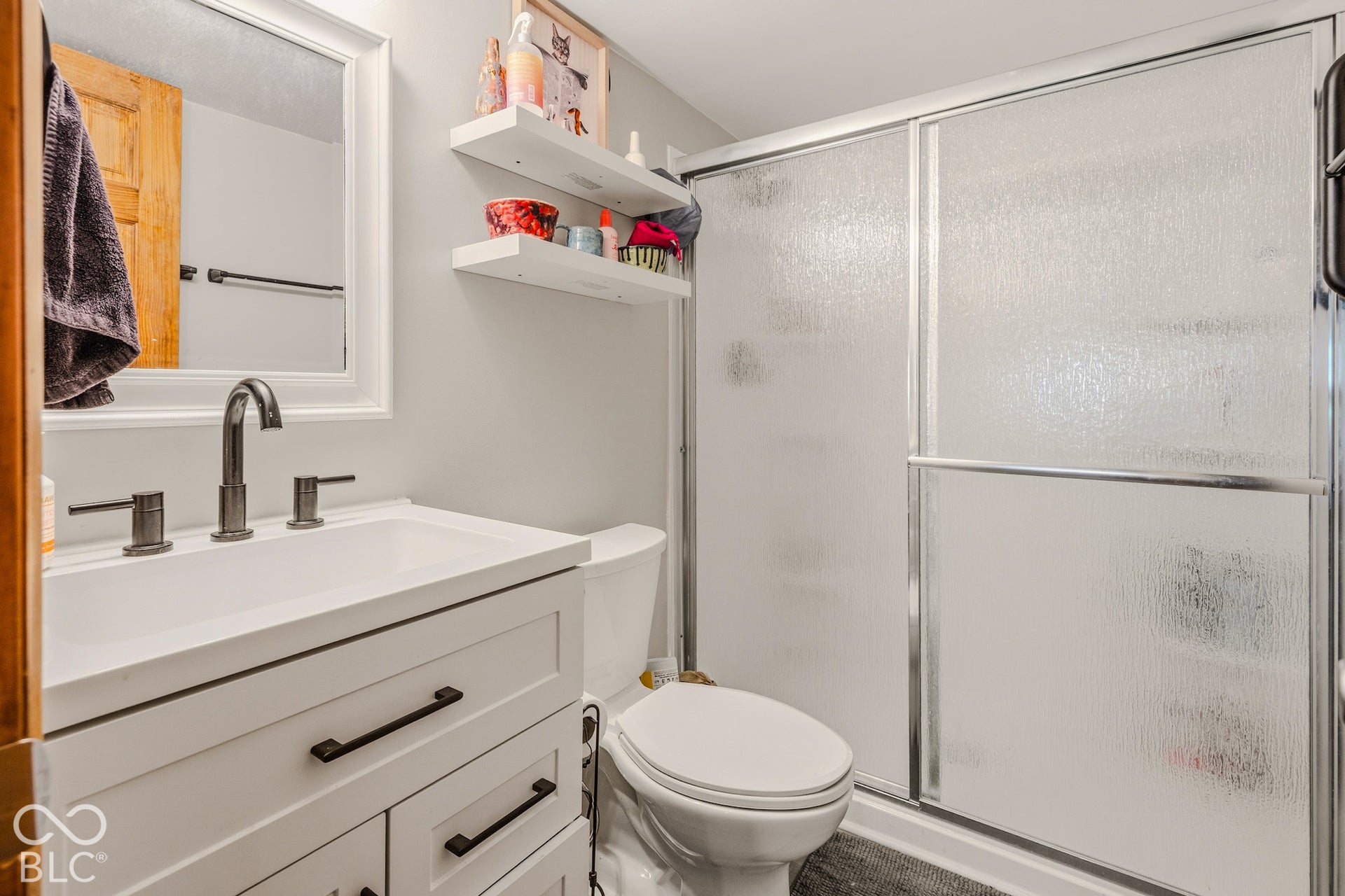 2810 Jordan Drive, Columbus, IN 47203