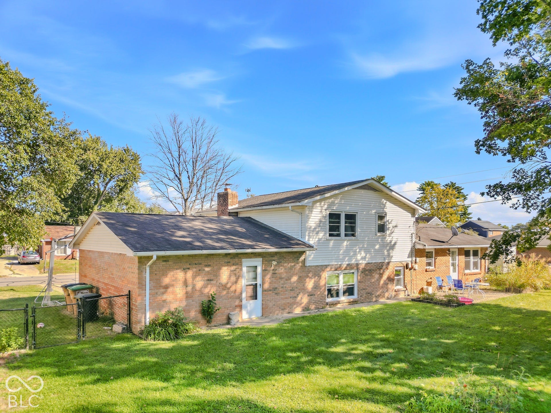 2810 Jordan Drive, Columbus, IN 47203