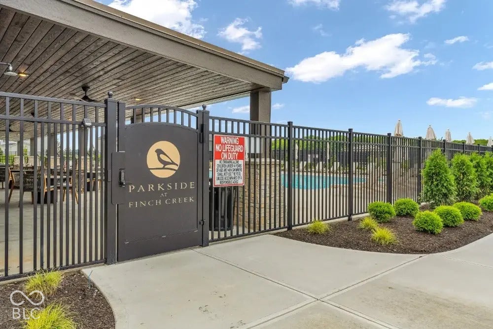 The Lakes at Finch Creek Community