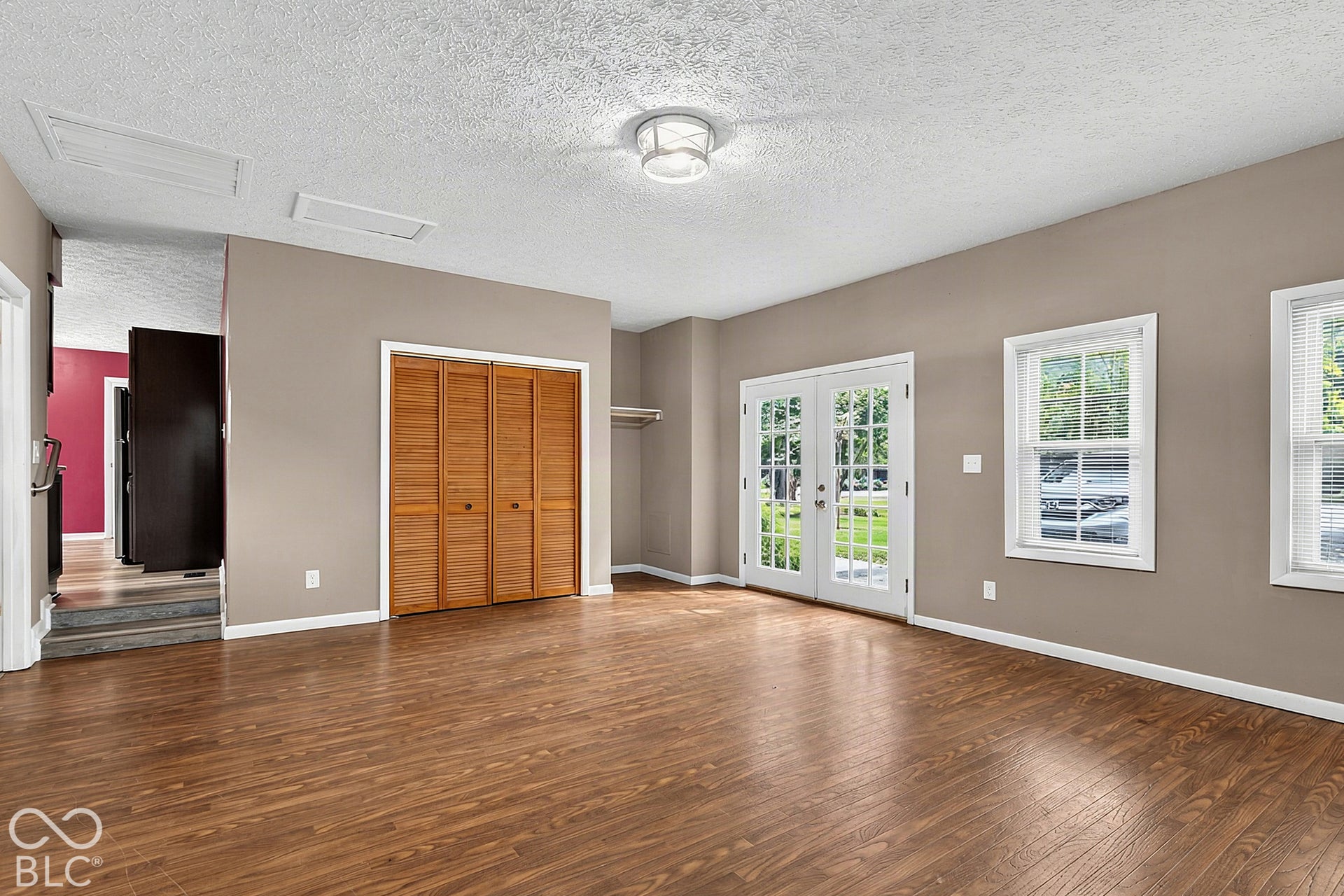 8440 W 88th Street, Indianapolis, IN 46278