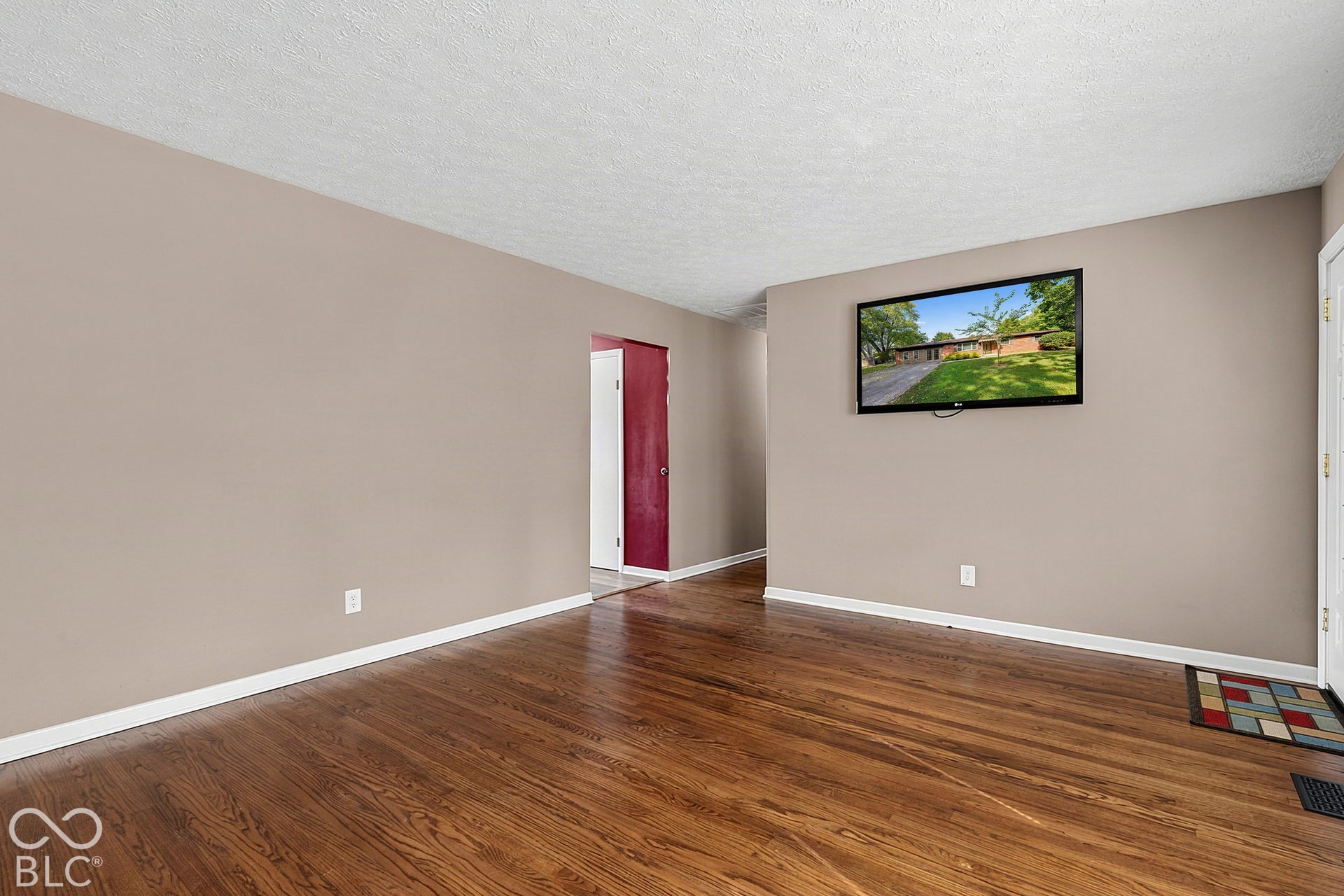8440 W 88th Street, Indianapolis, IN 46278