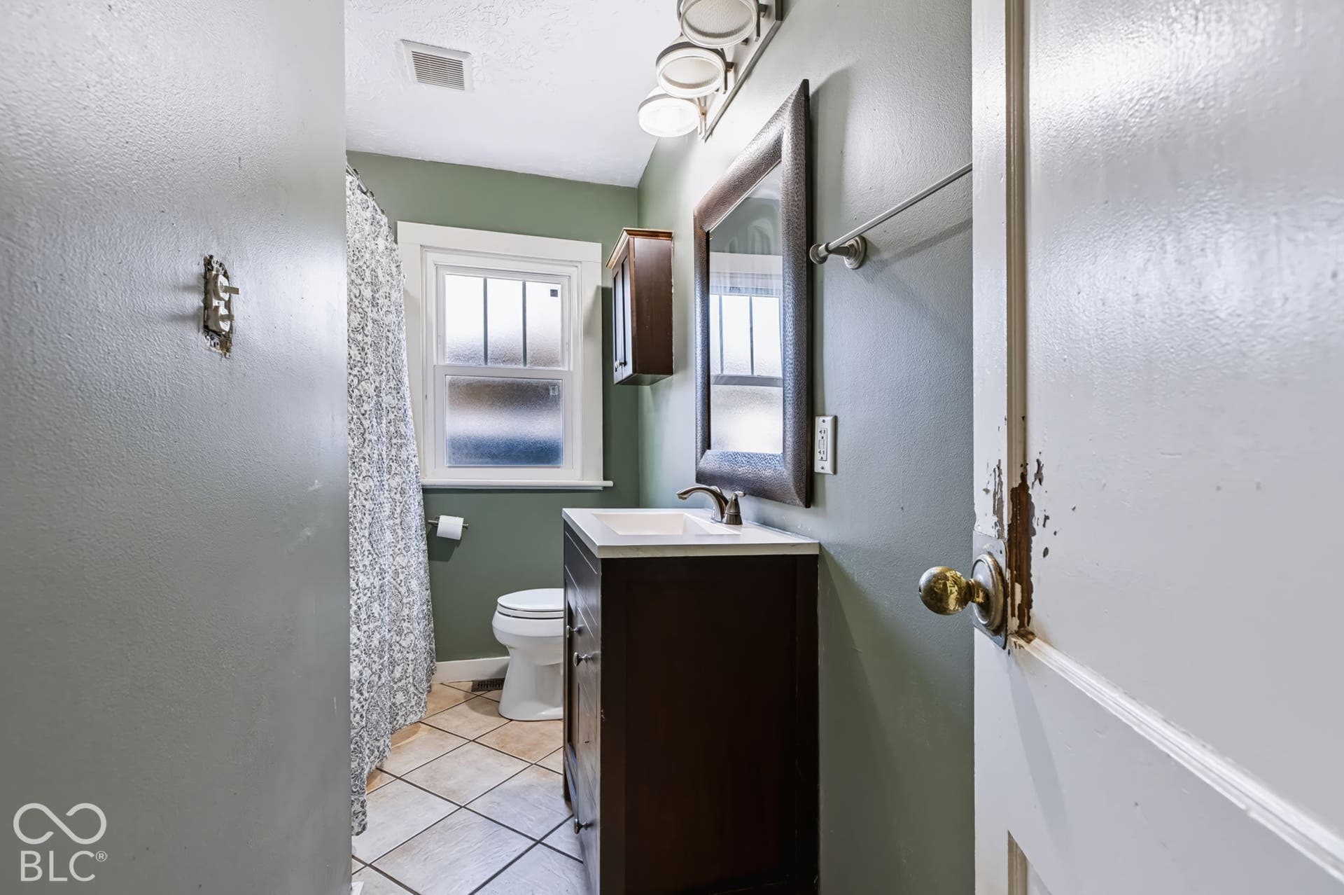 3770 Creston Drive, Indianapolis, IN 46222