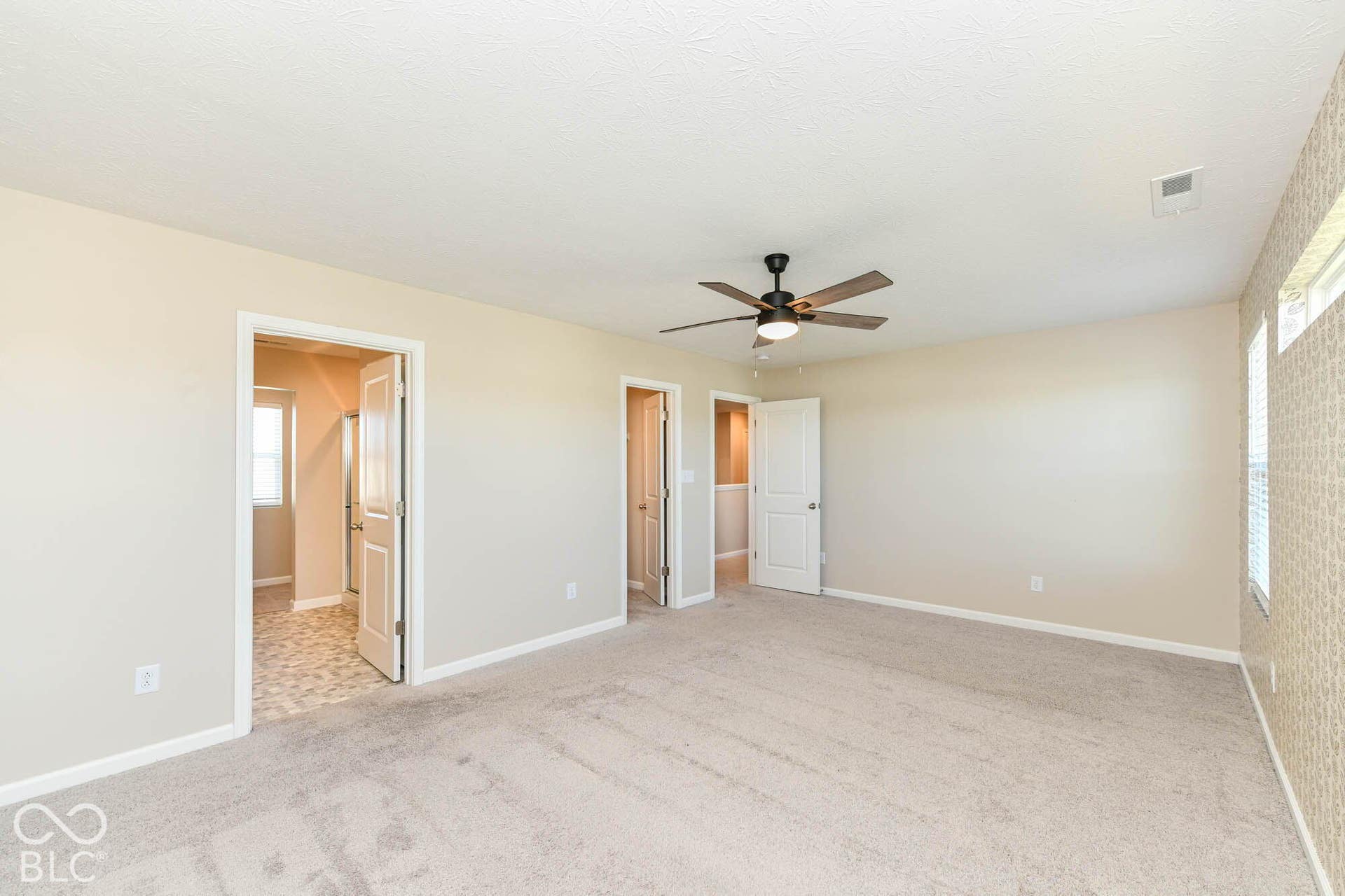 1643 N Sailboat Drive, Greenfield, IN 46140