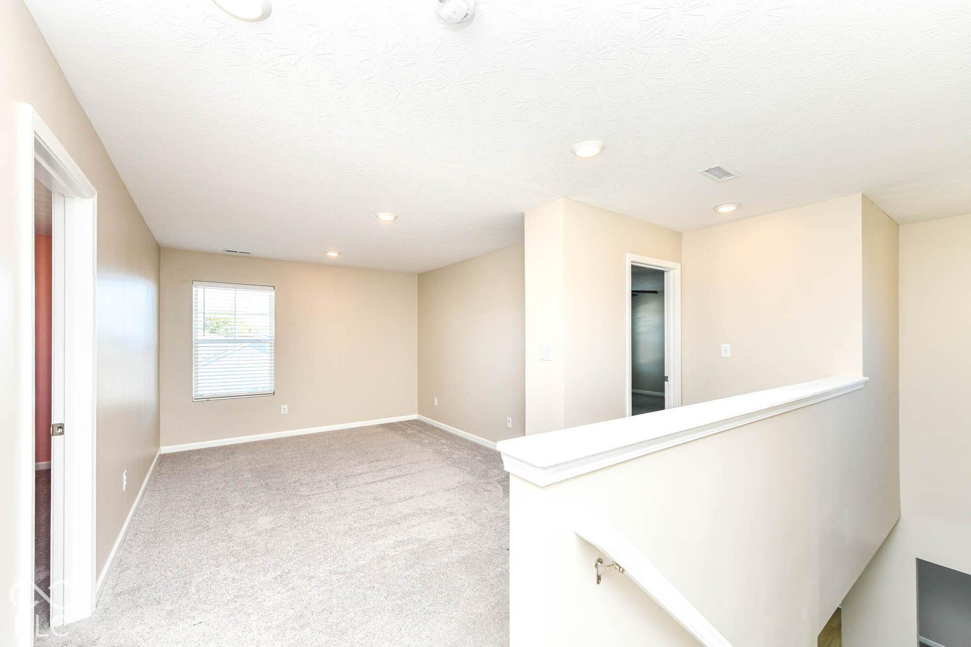 1643 N Sailboat Drive, Greenfield, IN 46140