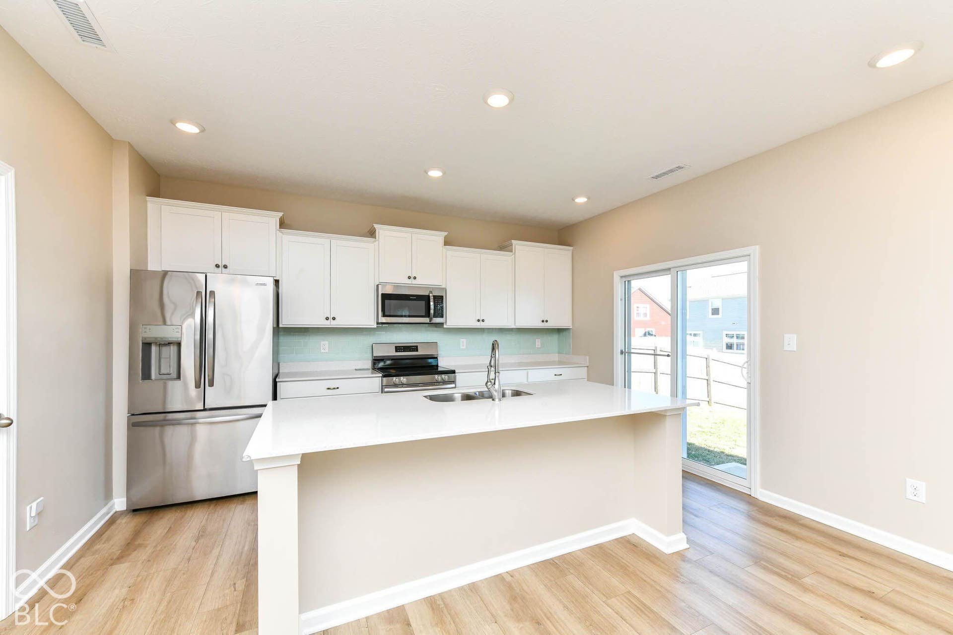 1643 N Sailboat Drive, Greenfield, IN 46140