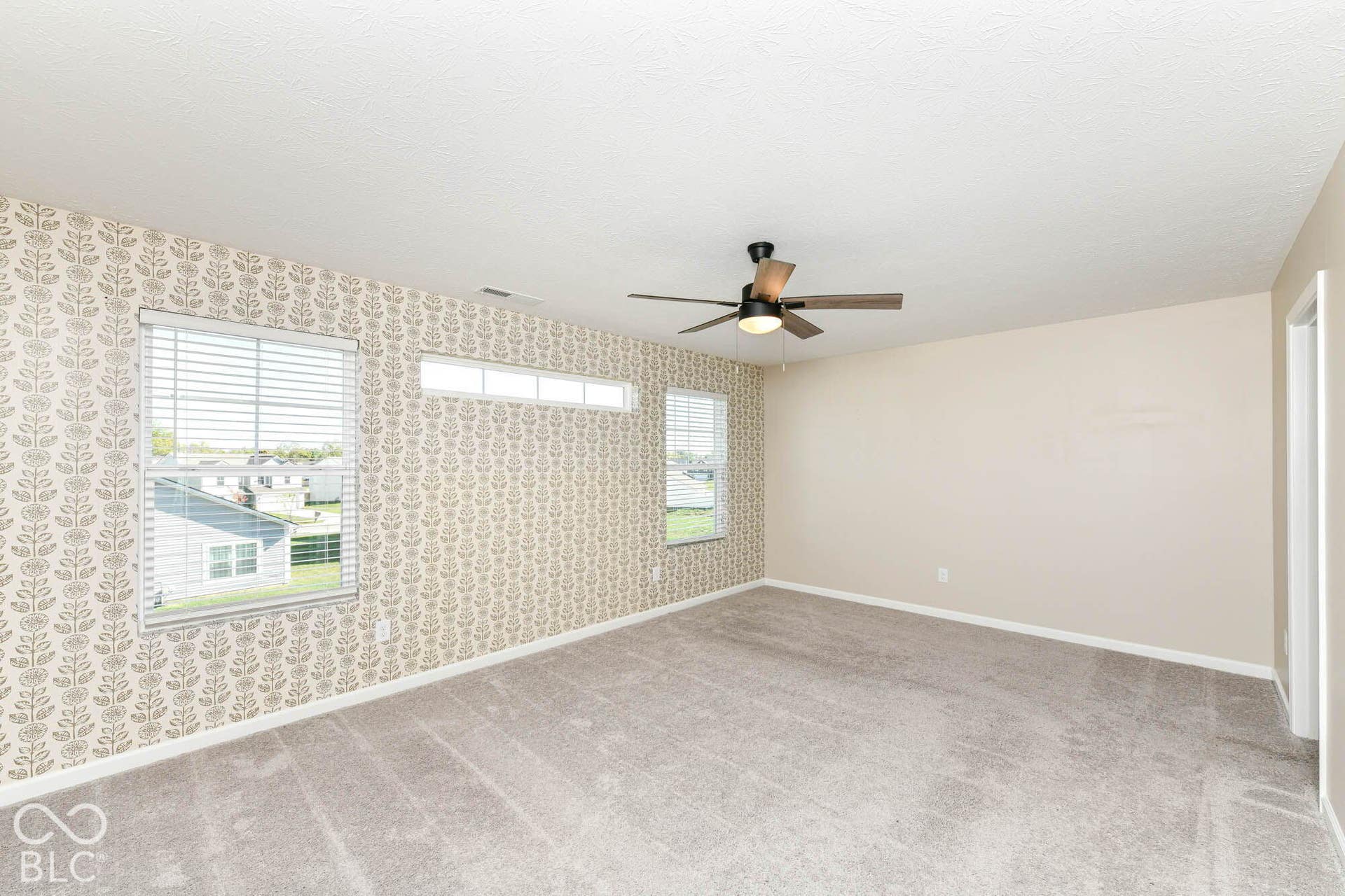 1643 N Sailboat Drive, Greenfield, IN 46140