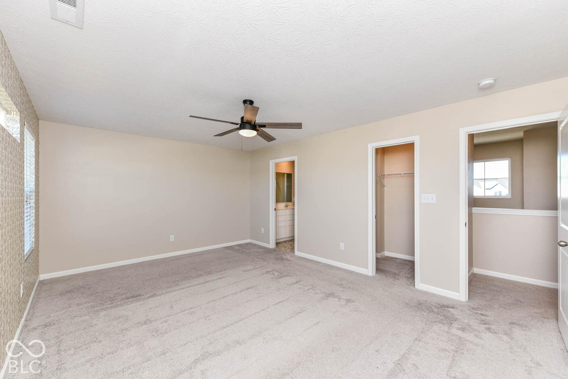 1643 N Sailboat Drive, Greenfield, IN 46140