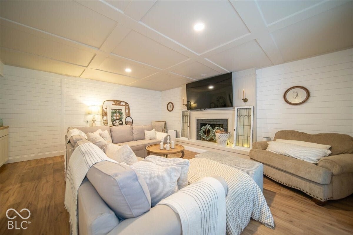 601 Ridge Road, Greenwood, IN 46142