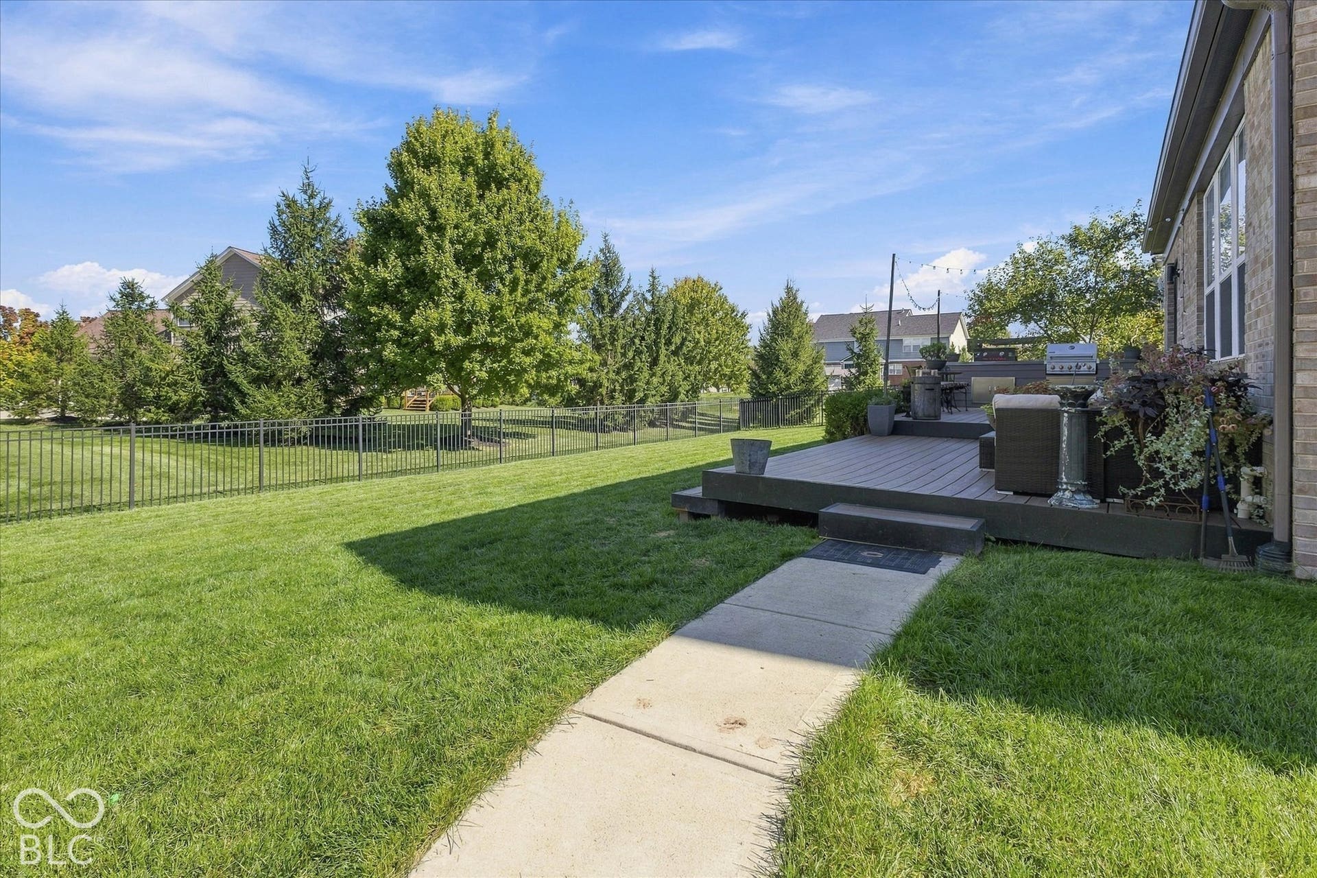 15356 Ackerley Drive, Fishers, IN 46040 15356 Ackerley Drive, Fishers, IN 46040
